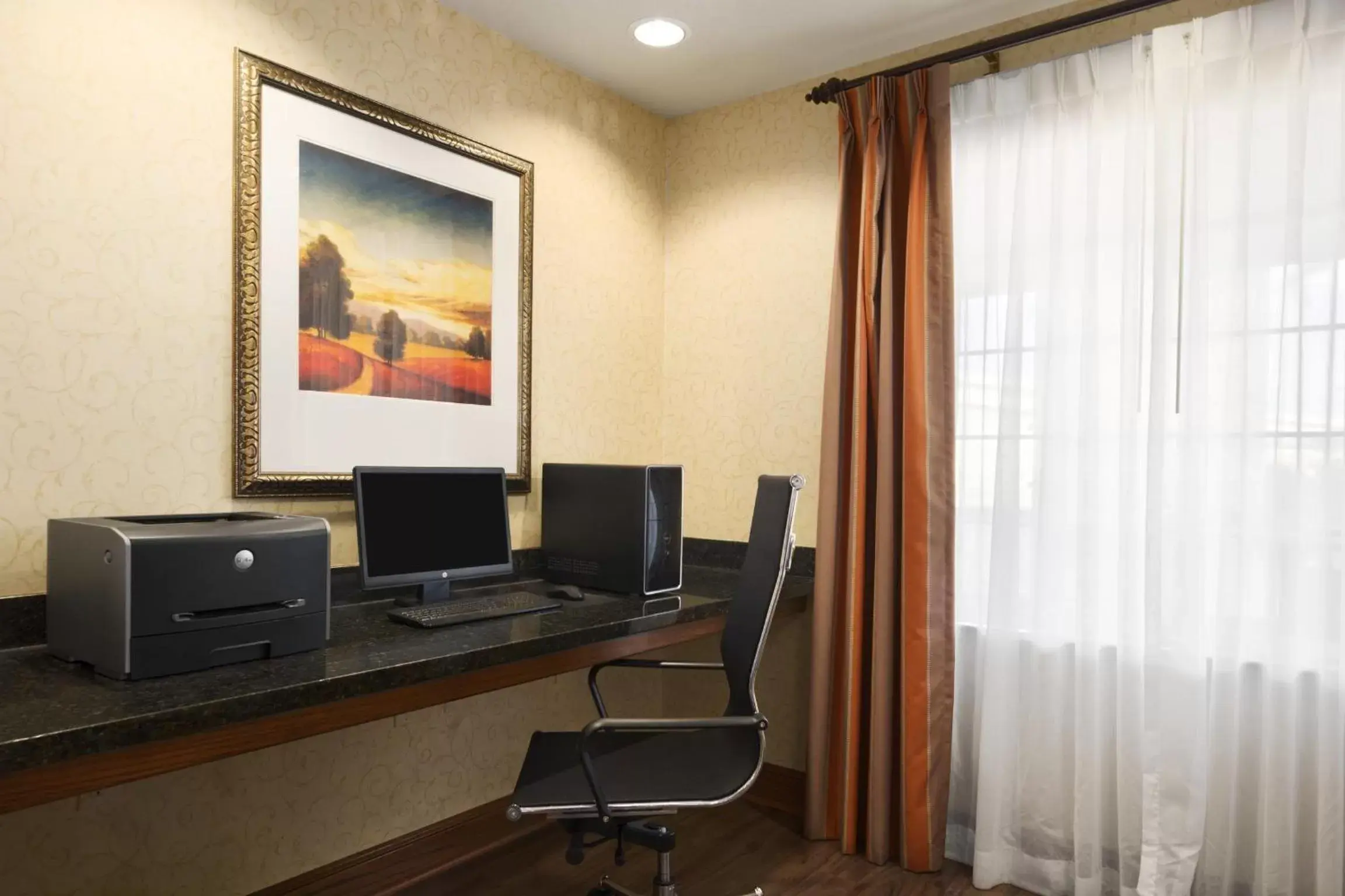 Area and facilities, TV/Entertainment Center in Country Inn & Suites by Radisson, Oklahoma City - Quail Springs, OK