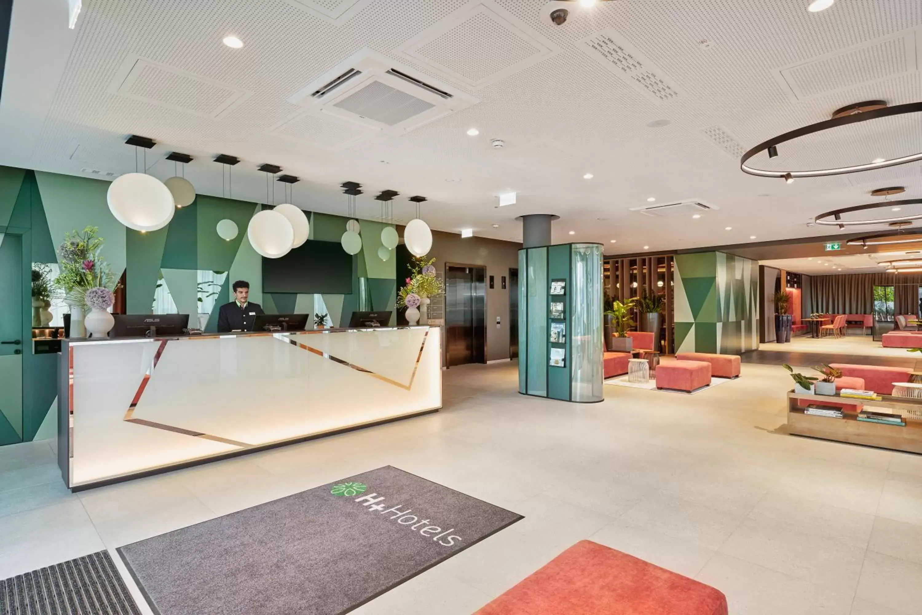 H+ Hotel Frankfurt Eschborn H+ Hotel Frankfurt Eschborn