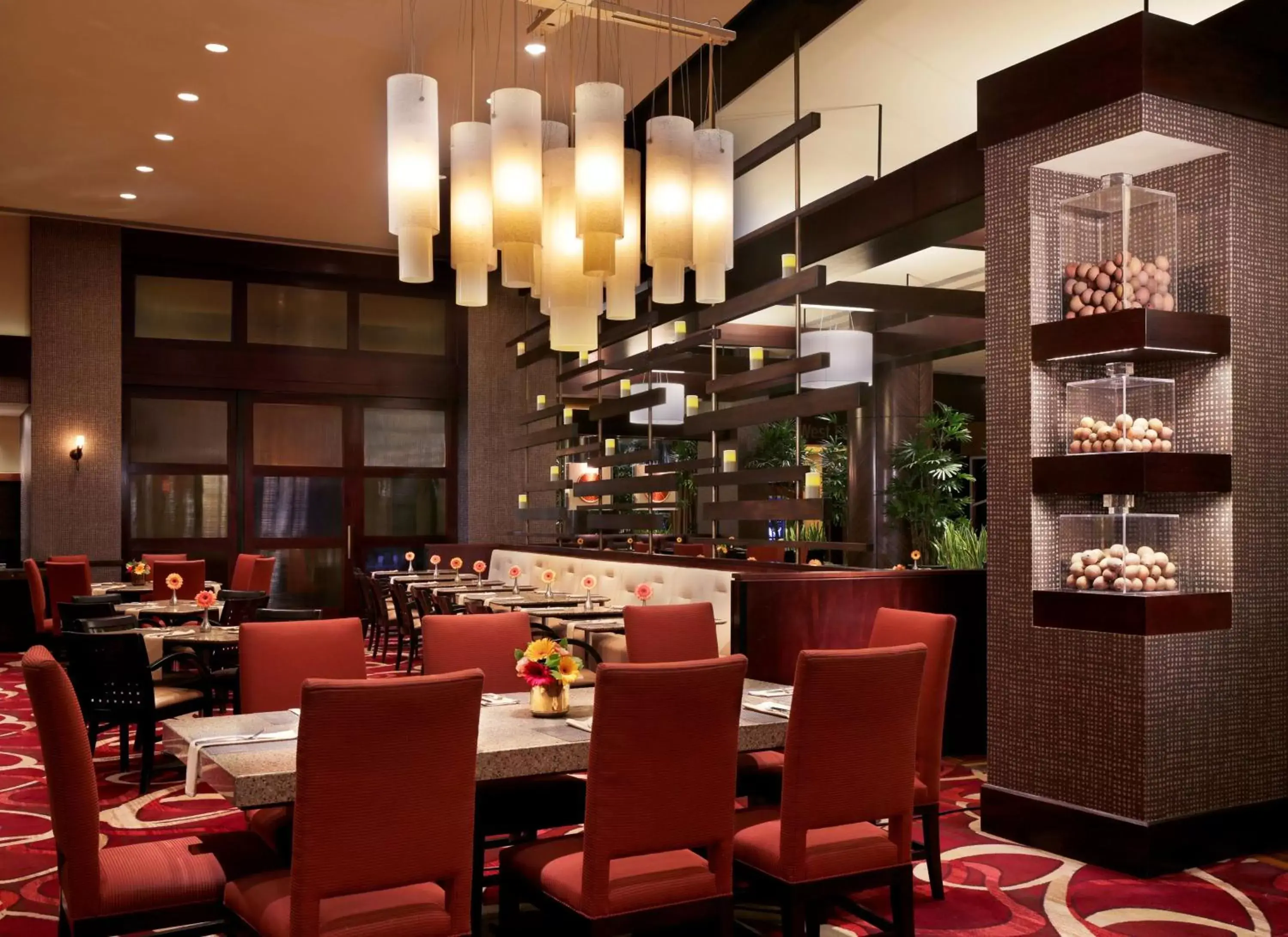 Restaurant/Places to Eat in Hilton Americas- Houston