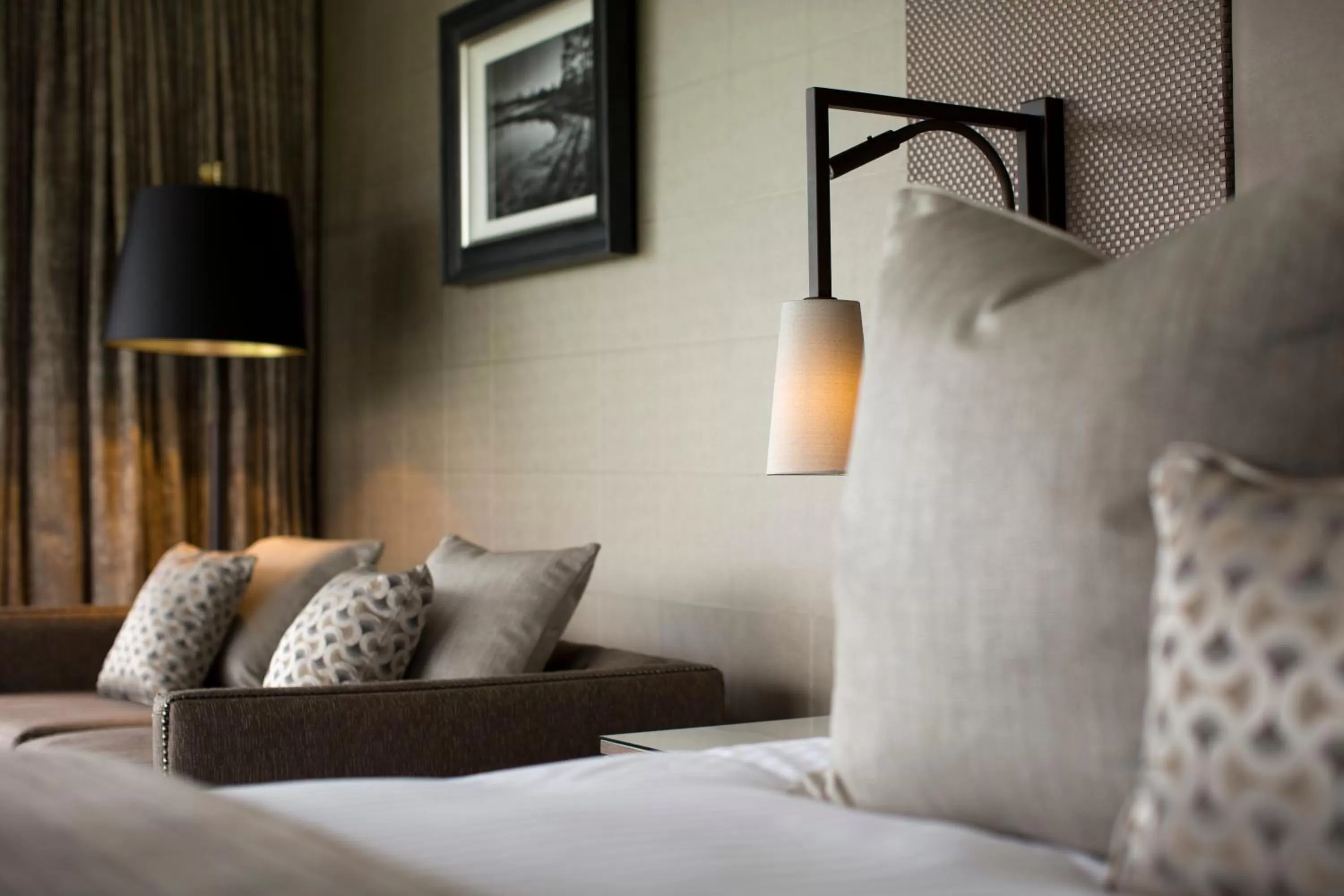 Bed in Meldrum House Hotel Golf And Country Estate