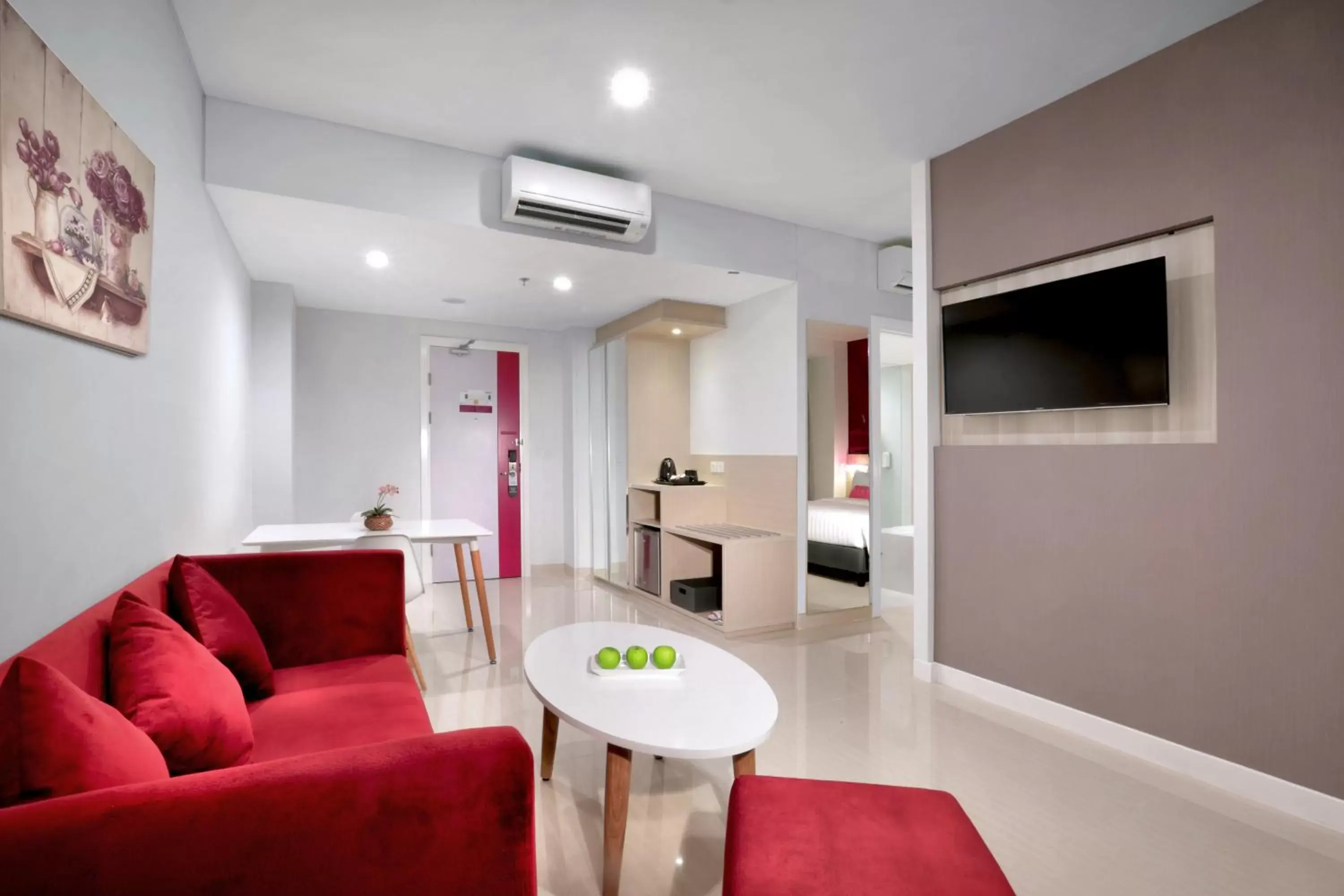 Living room, Seating Area in favehotel Tuban