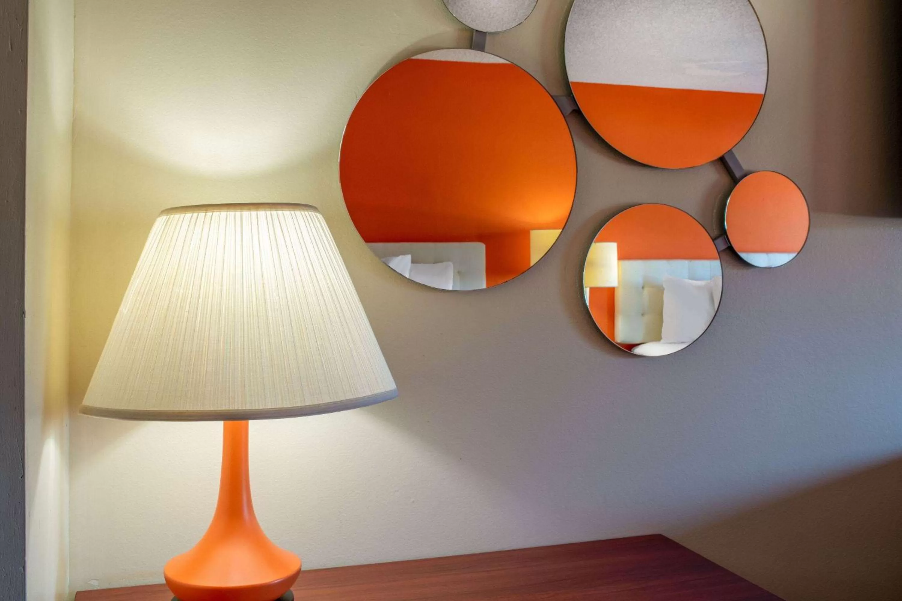 Photo of the whole room in Howard Johnson by Wyndham Vero Beach/I-95