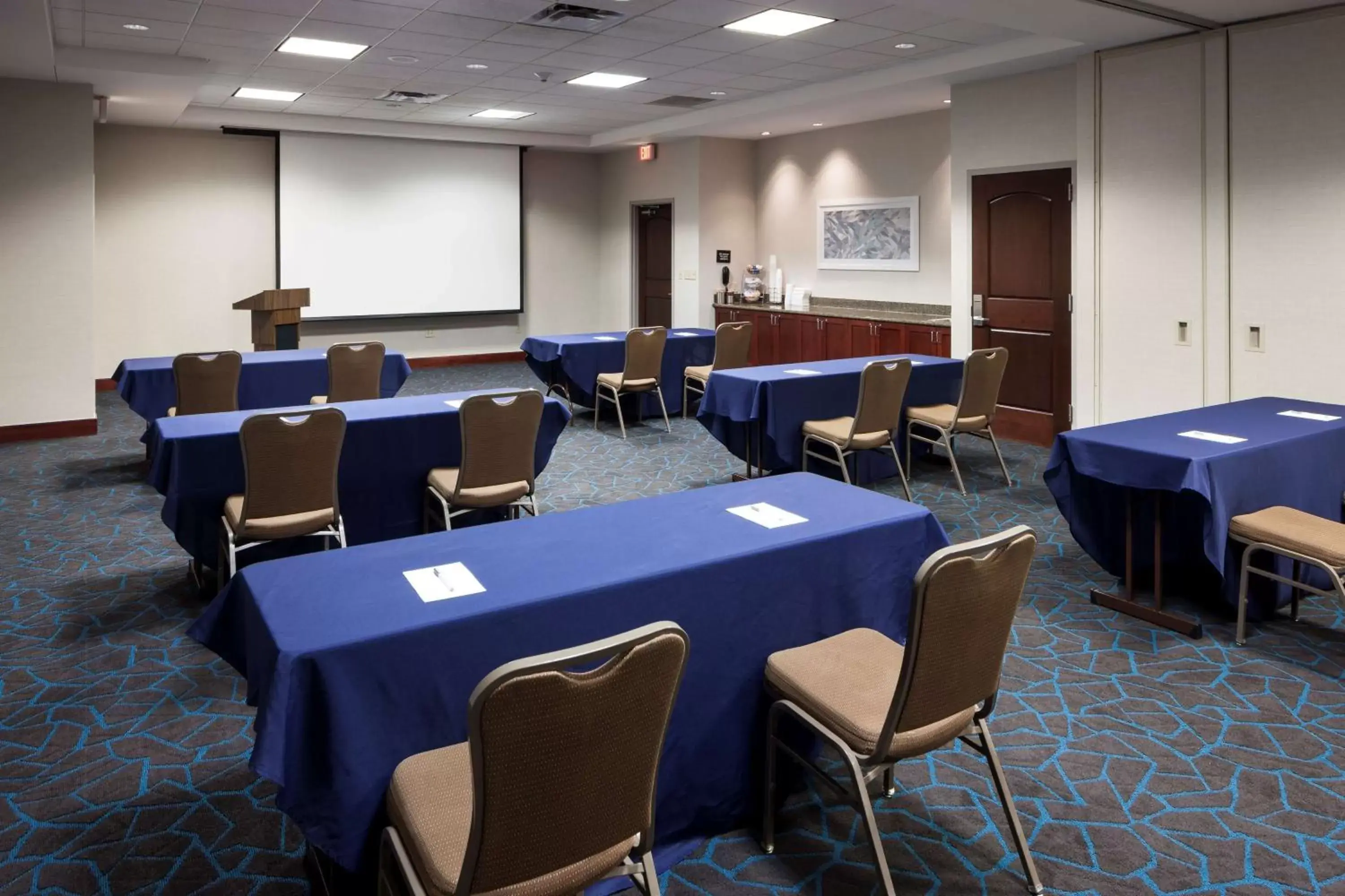 Meeting/conference room in Hampton Inn & Suites Oklahoma City-Bricktown