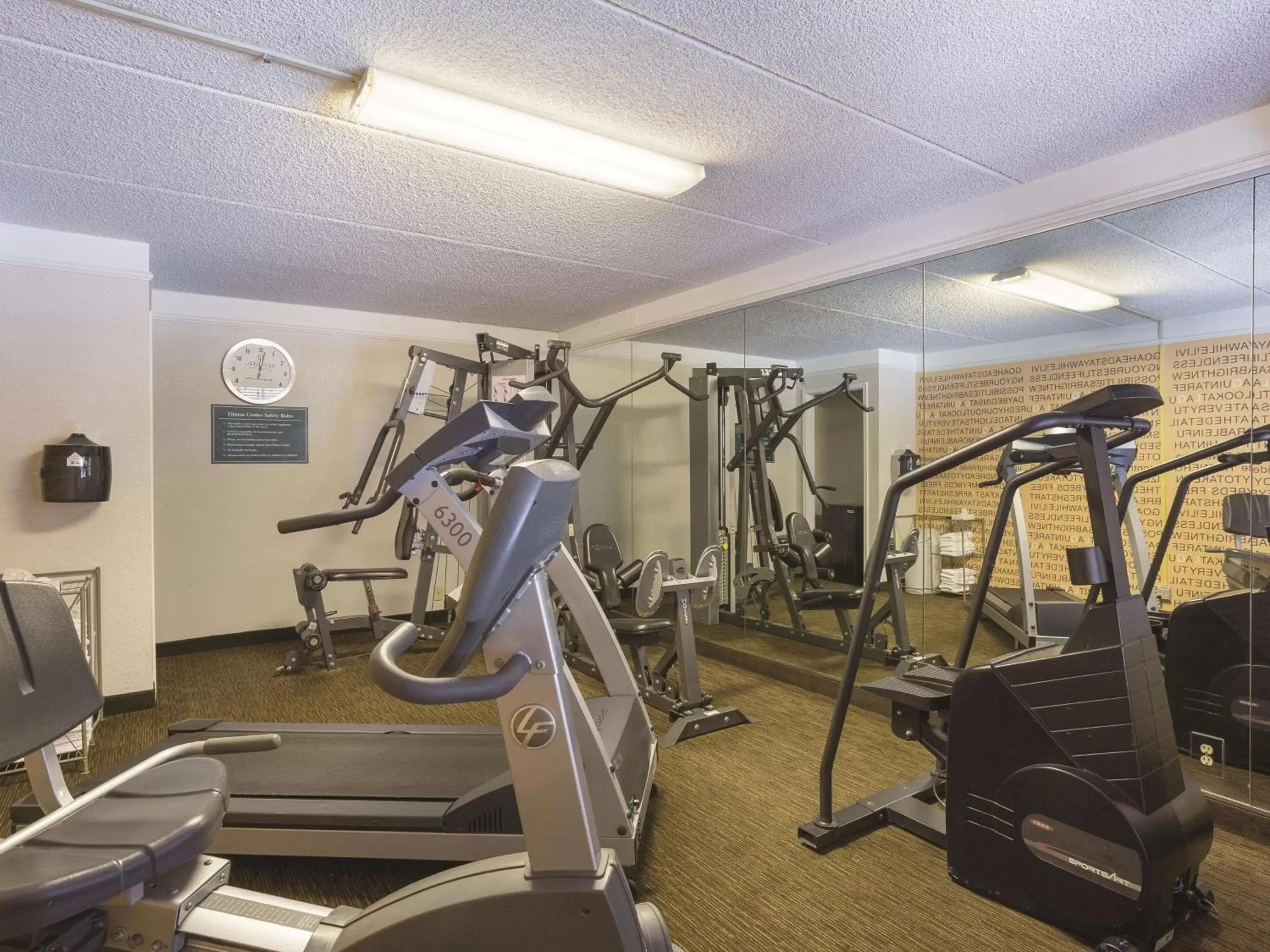 Fitness centre/facilities, Fitness Center/Facilities in La Quinta Inn by Wyndham San Diego Chula Vista