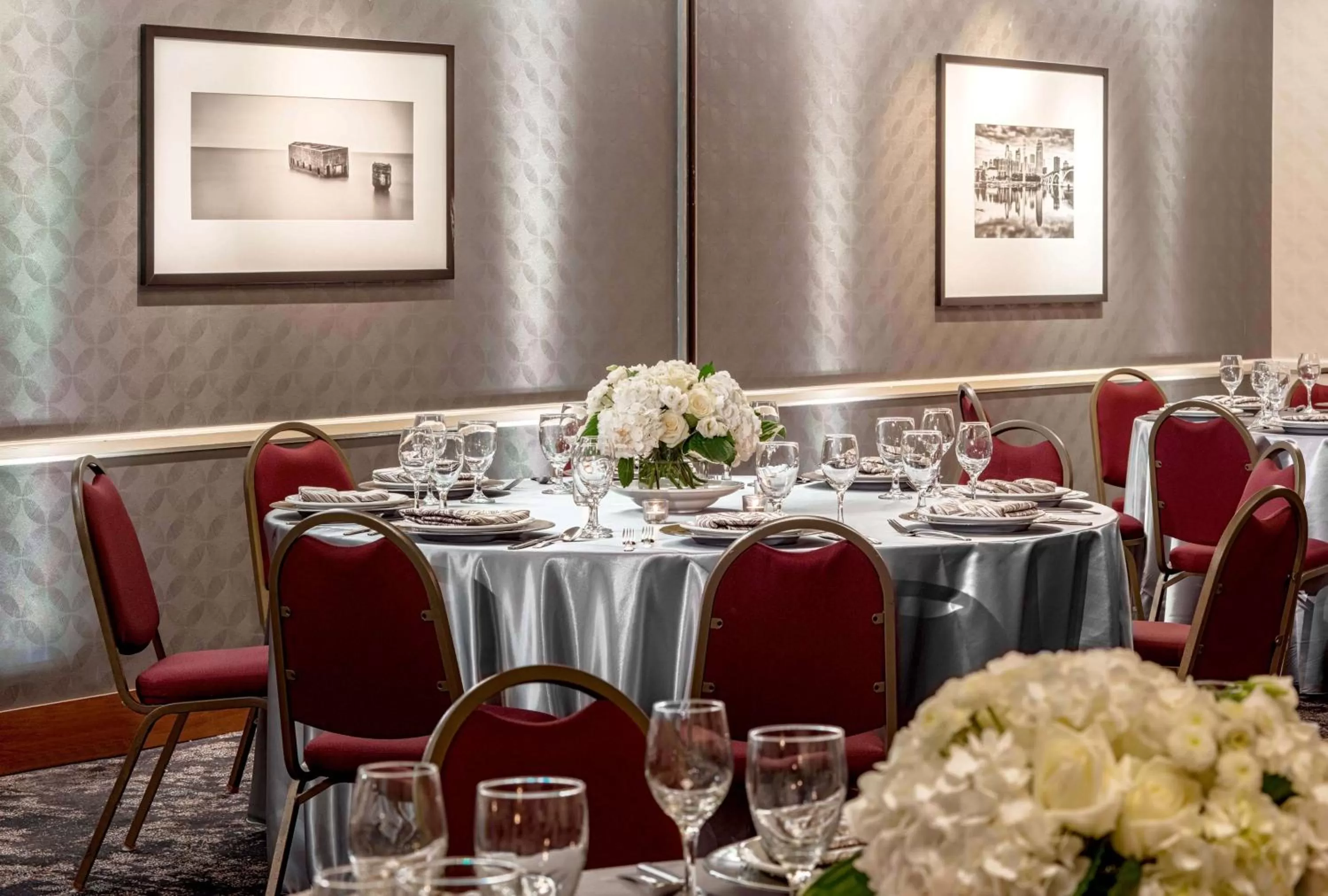 Meeting/conference room in DoubleTree Suites by Hilton Minneapolis Downtown