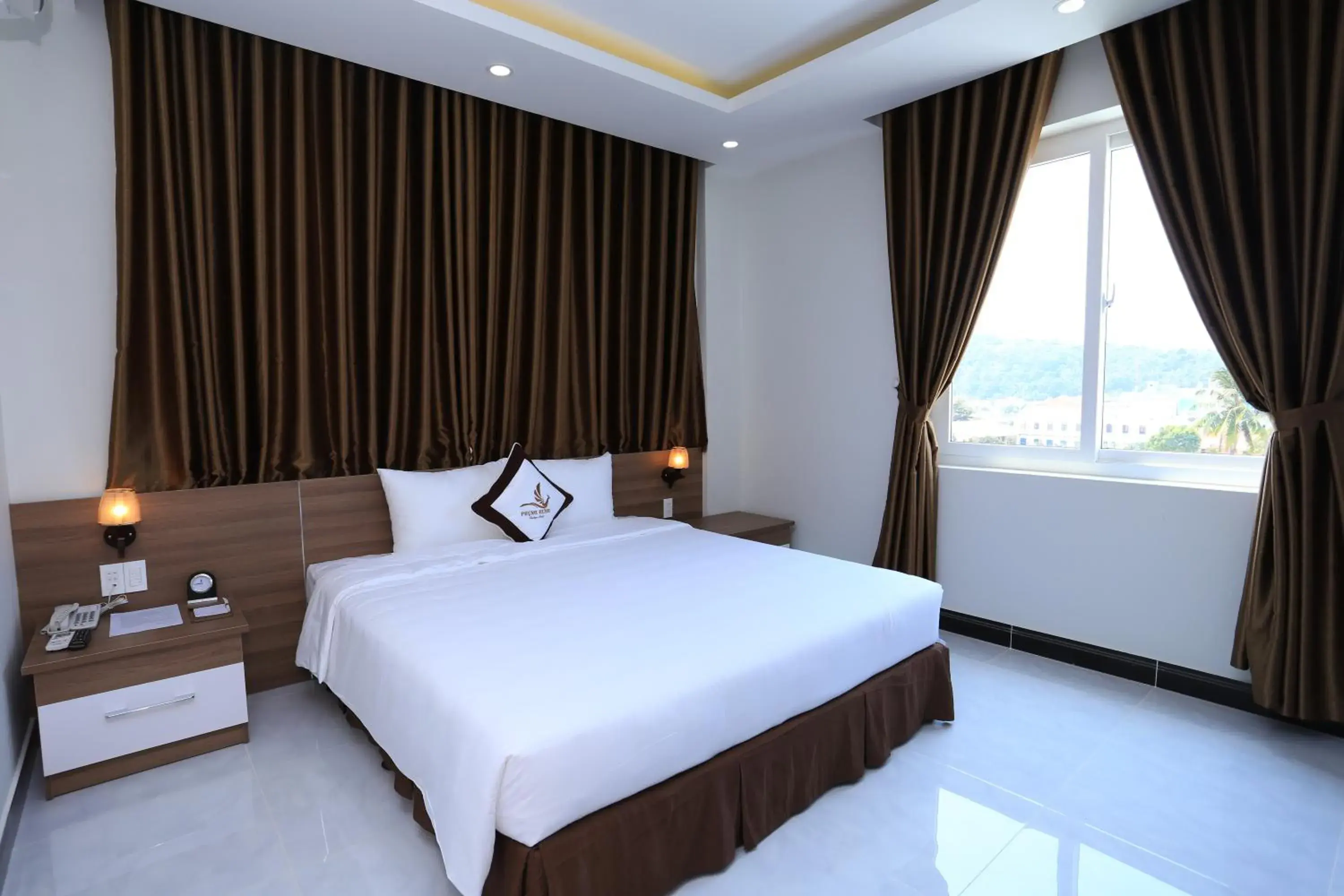 Bed in Phung Hung Boutique Hotel