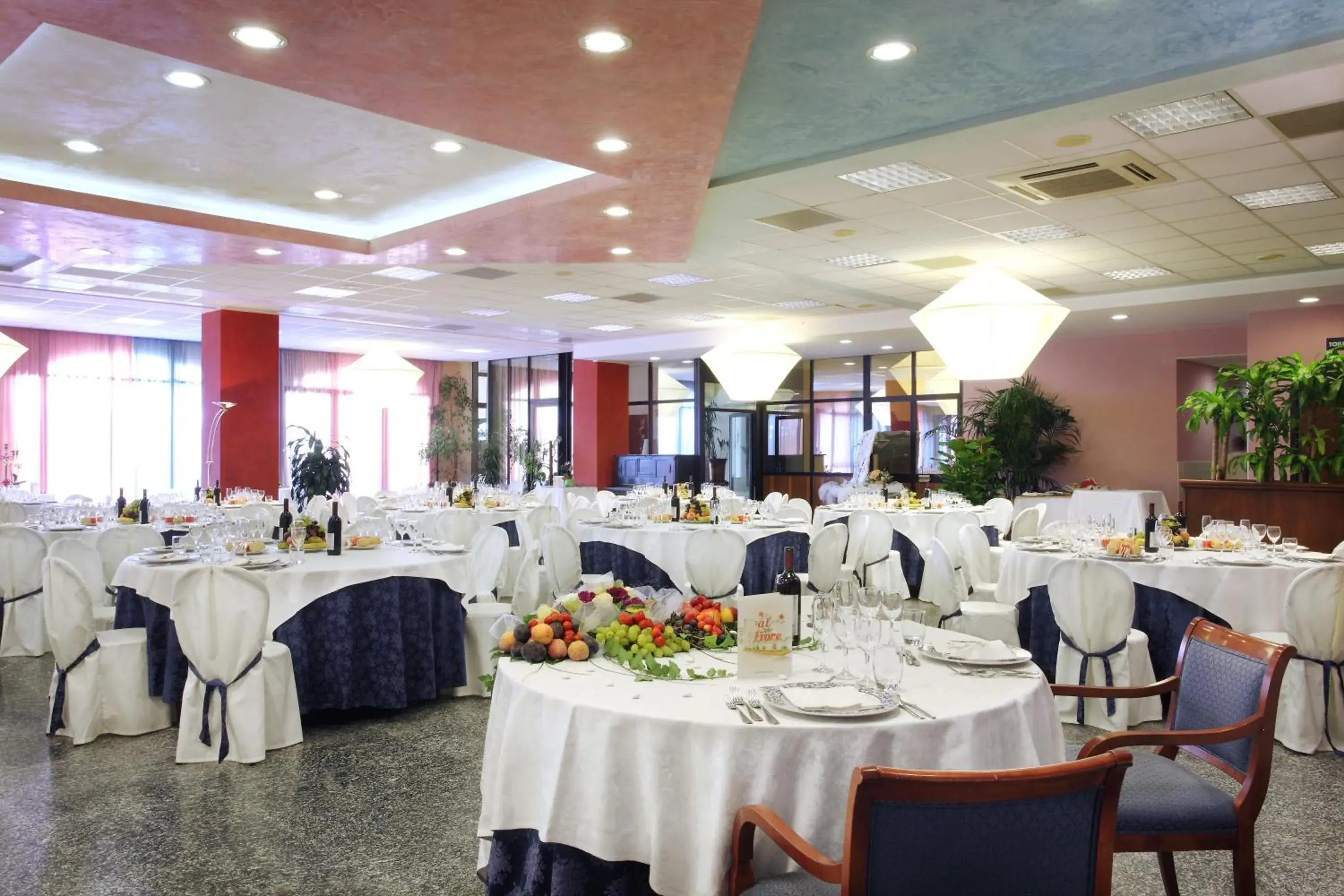 Restaurant/places to eat, Banquet Facilities in Hotel Ristorante Al Fiore