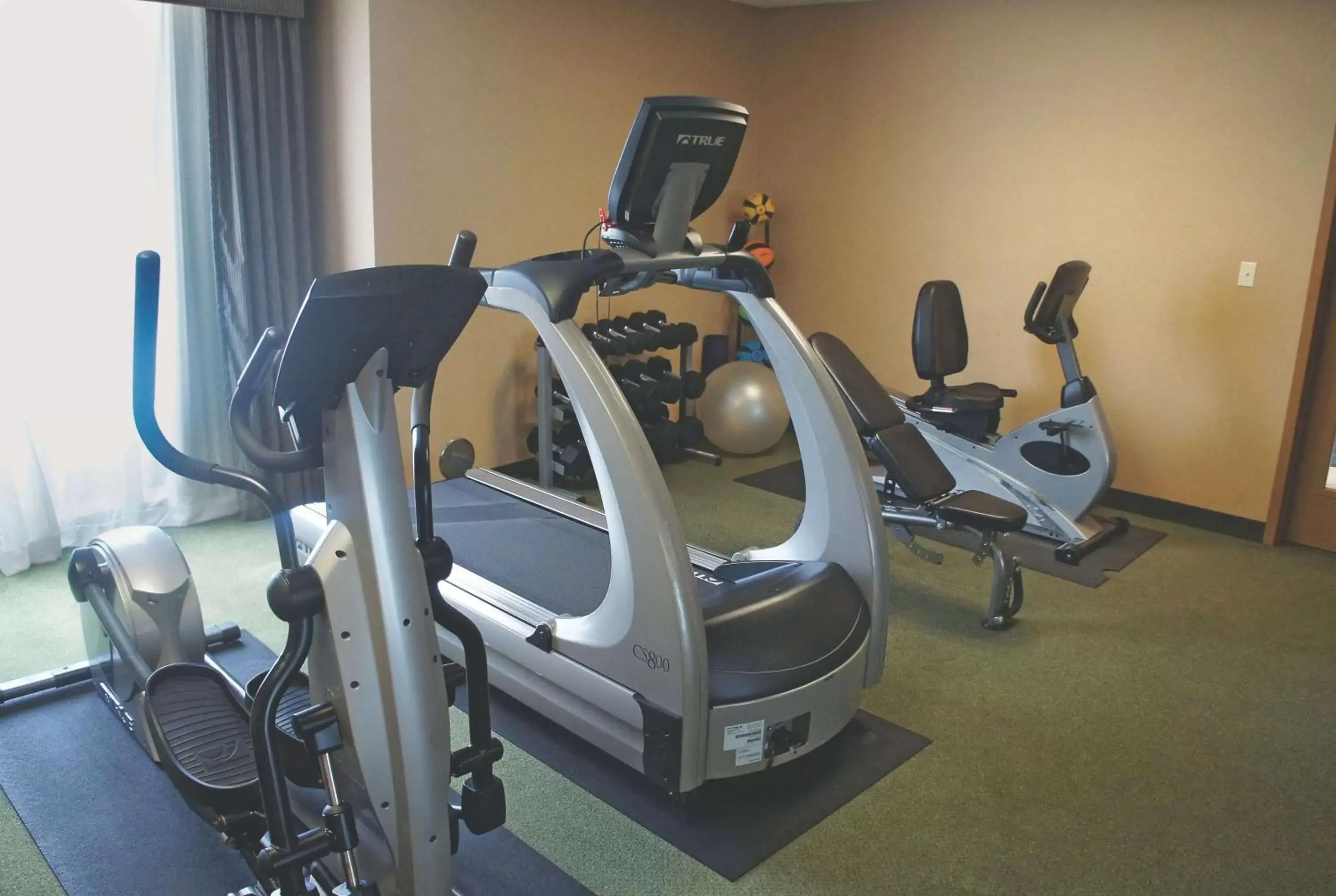 Fitness centre/facilities, Fitness Center/Facilities in La Quinta by Wyndham Springfield Airport Plaza