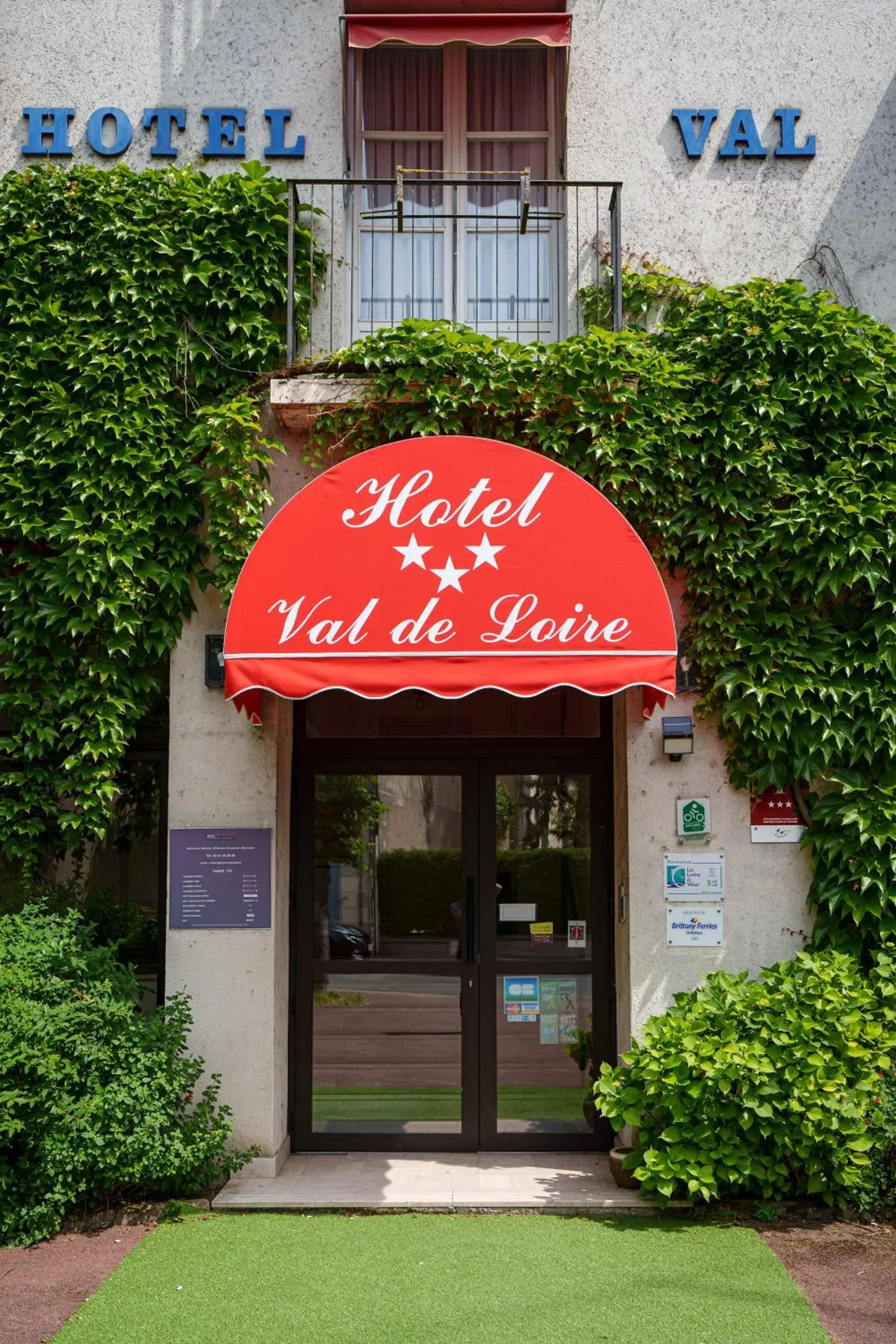 Hotel Val De Loire