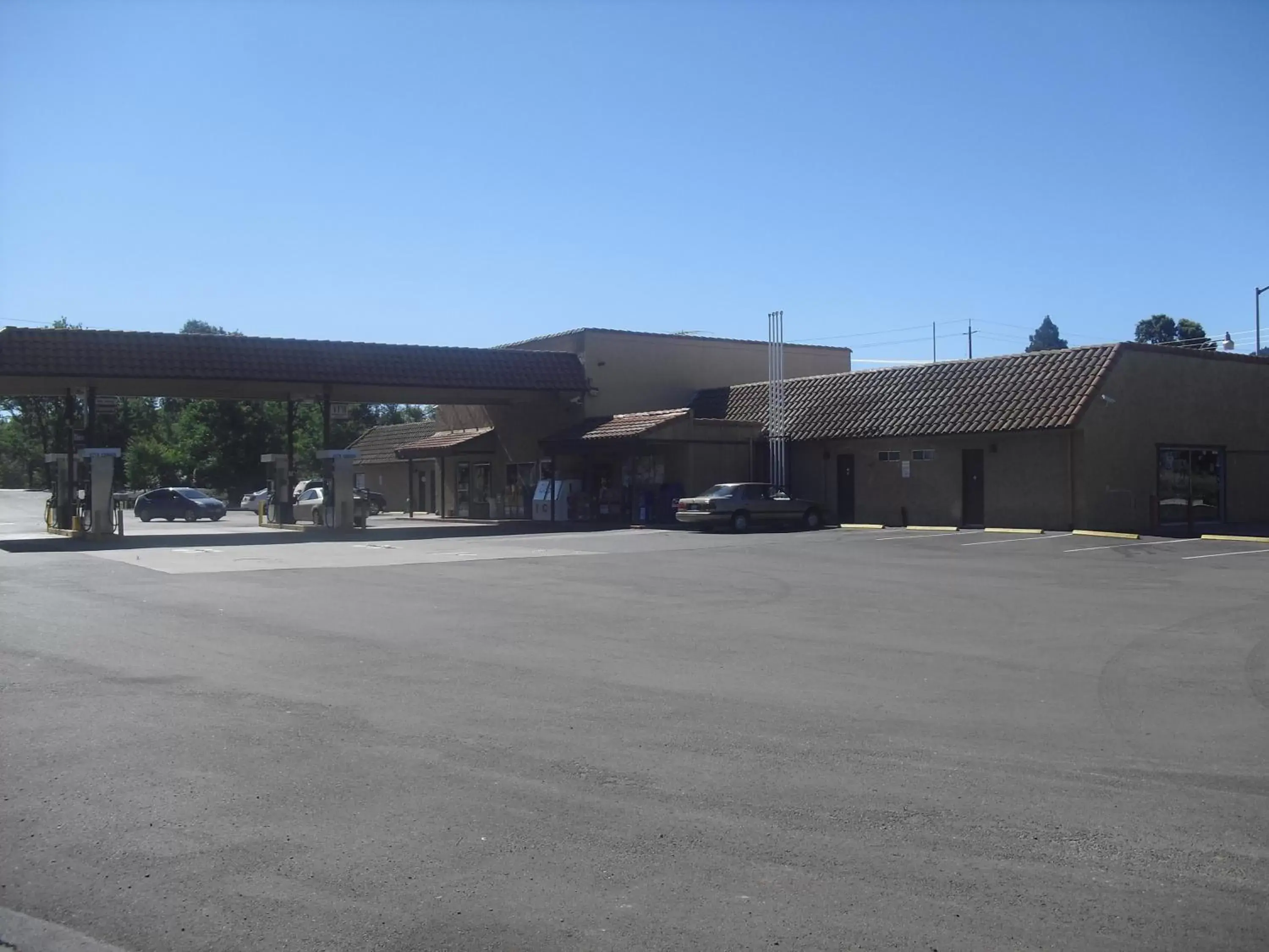 Property Building in Creekside Lodge