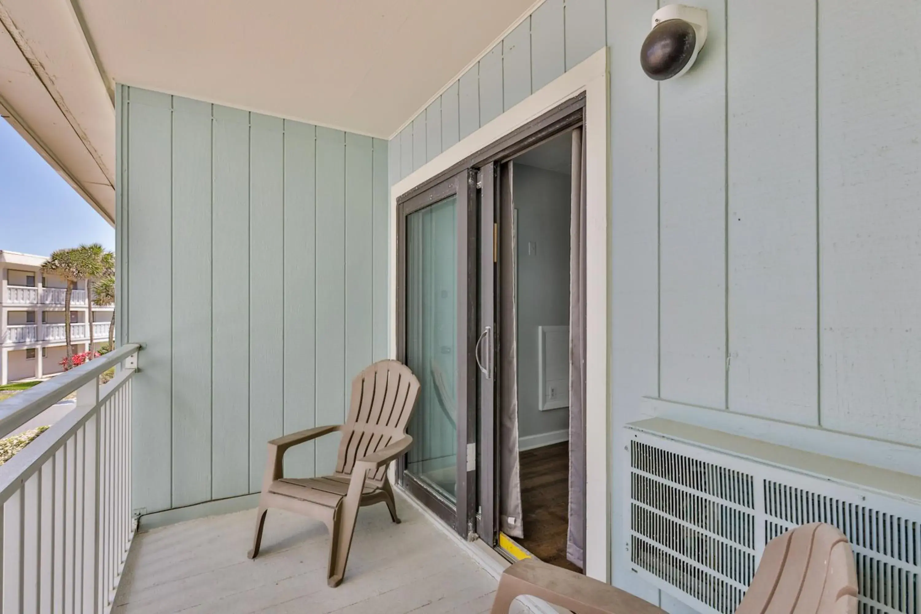 Balcony/Terrace in Coastal Waters