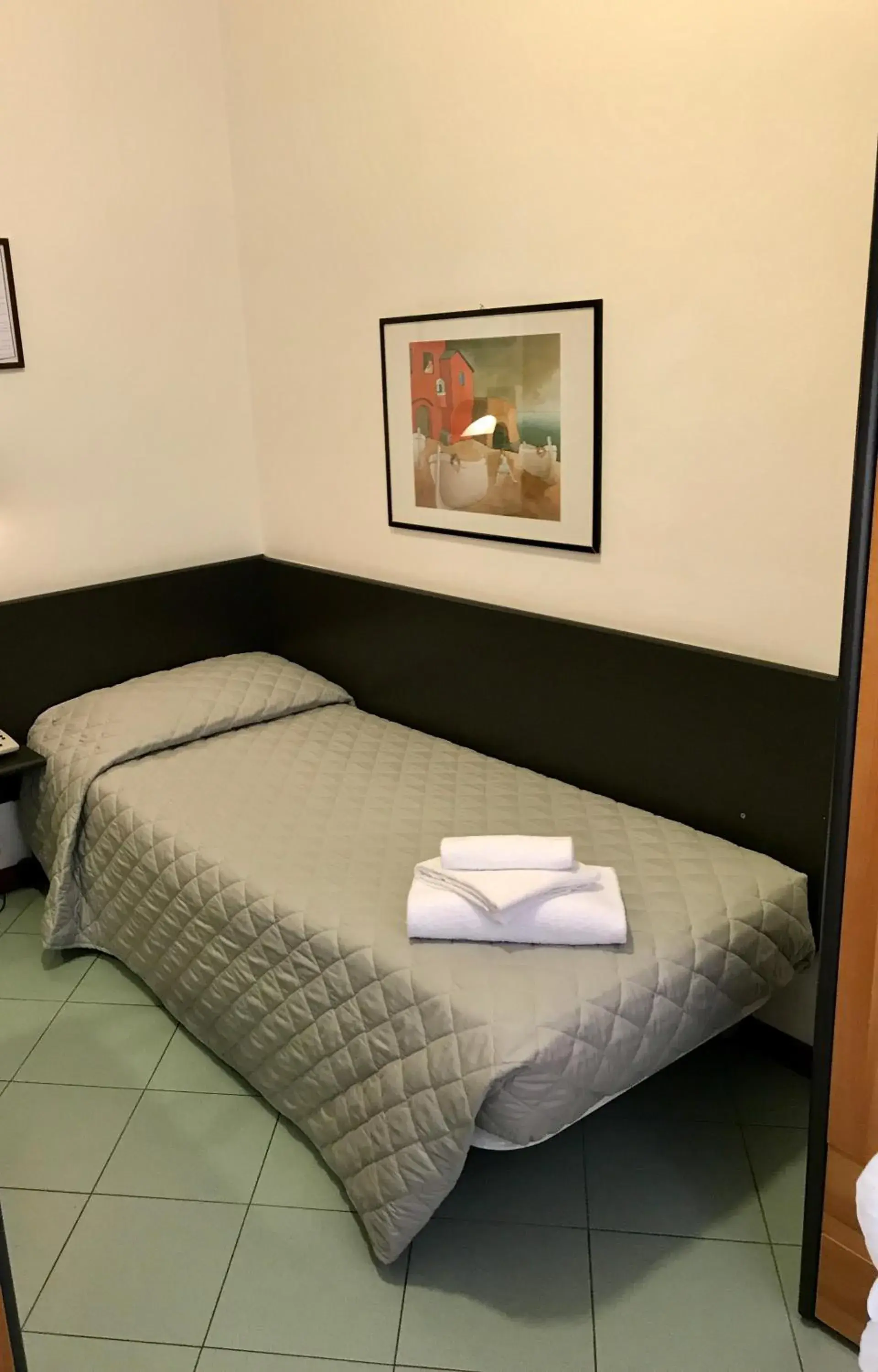 Bed in Hotel St Pierre