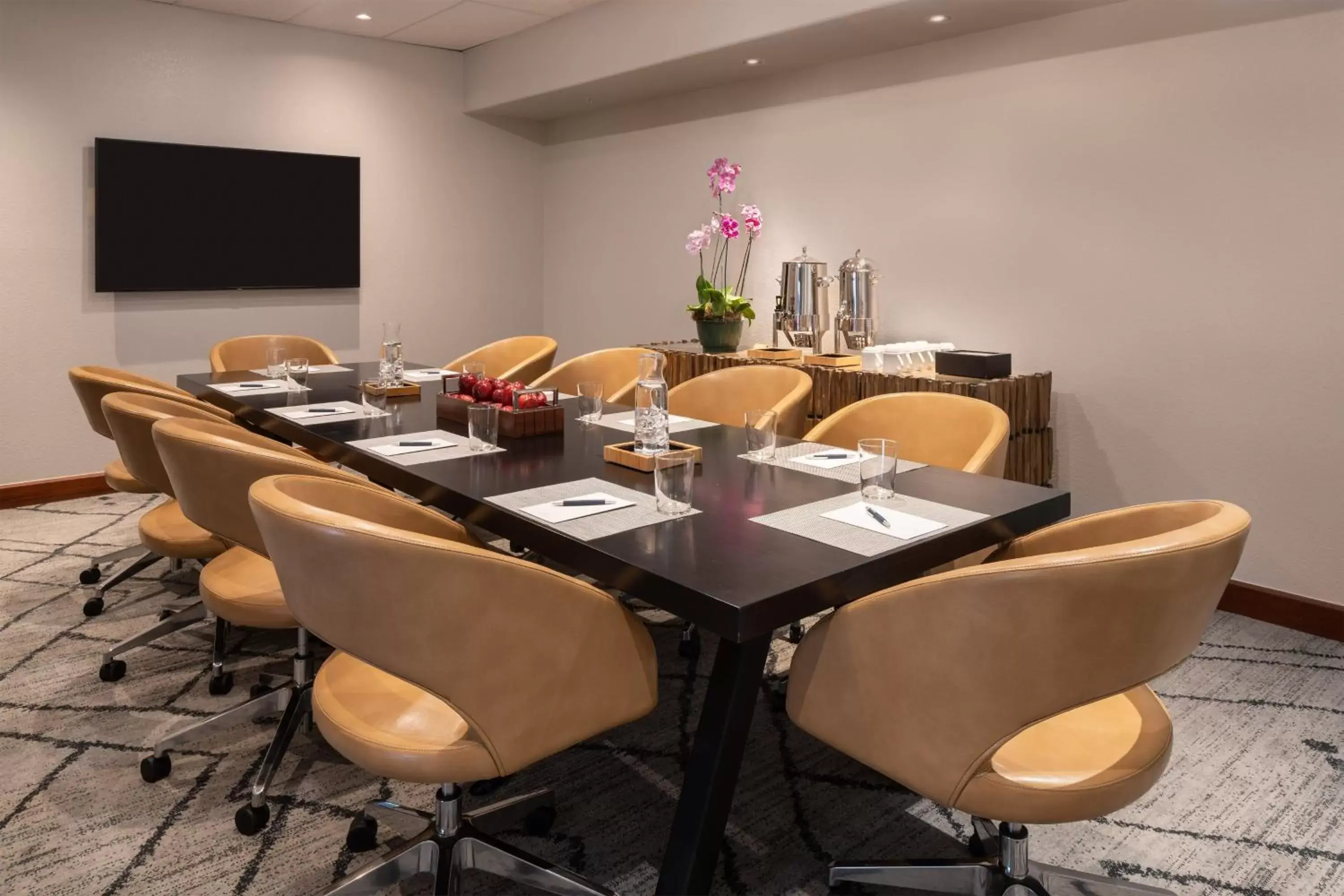 Meeting/conference room in Sheraton Kauai Coconut Beach Resort