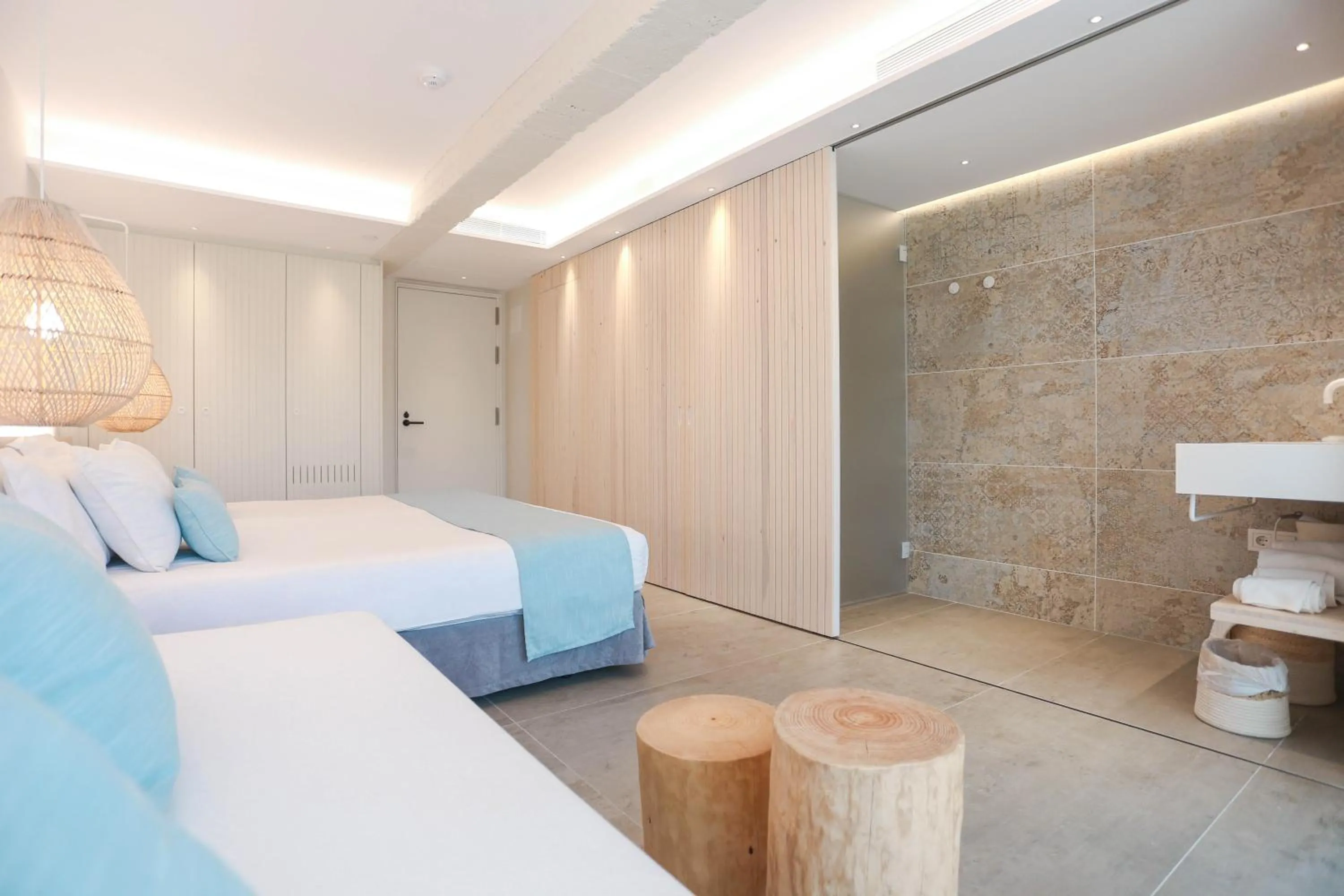 Photo of the whole room, Bed in KAKTUS Hotel Kaktus Playa