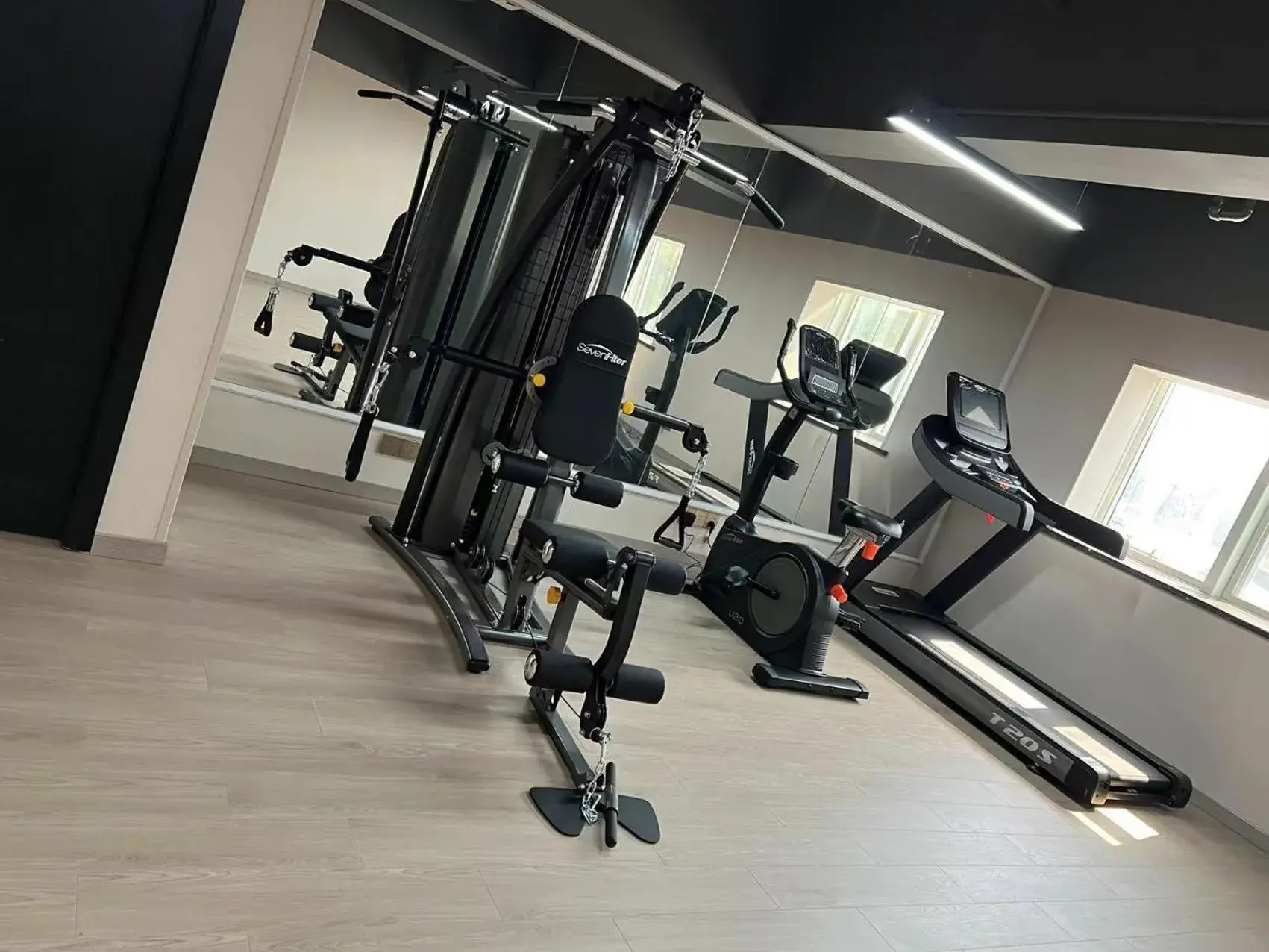 Fitness Center/Facilities in Country Inn&Suites by Radisson, Shanghai PVG