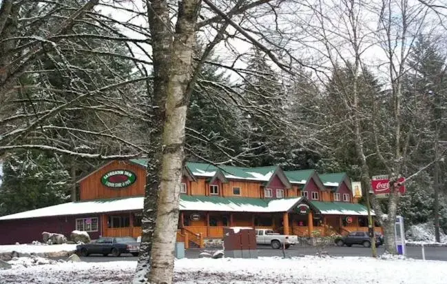 Winter in Sasquatch Inn