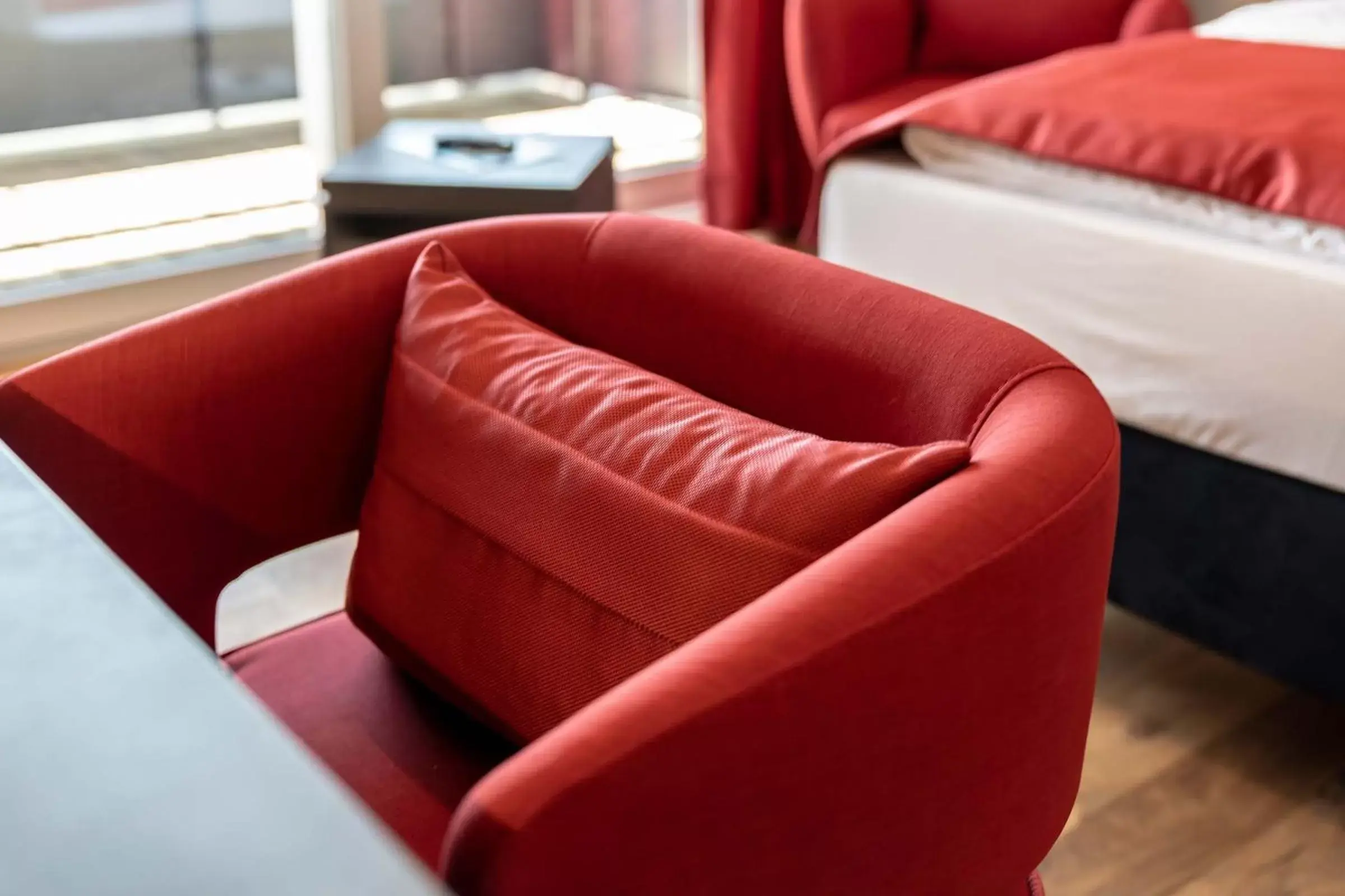 Living room, Seating Area in Augsburg Hotel Sonnenhof