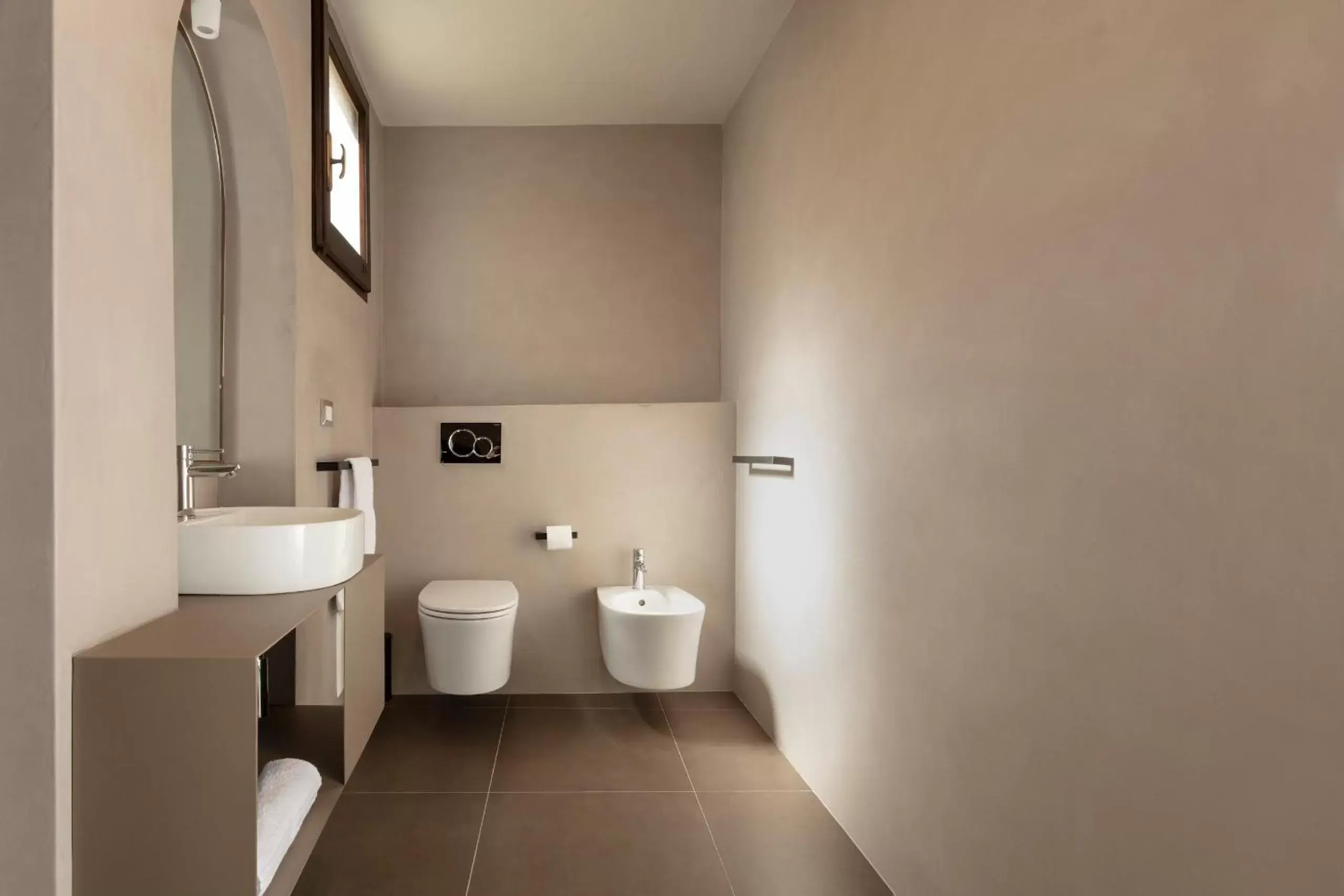 Bathroom in Palazzo dei Tolomei