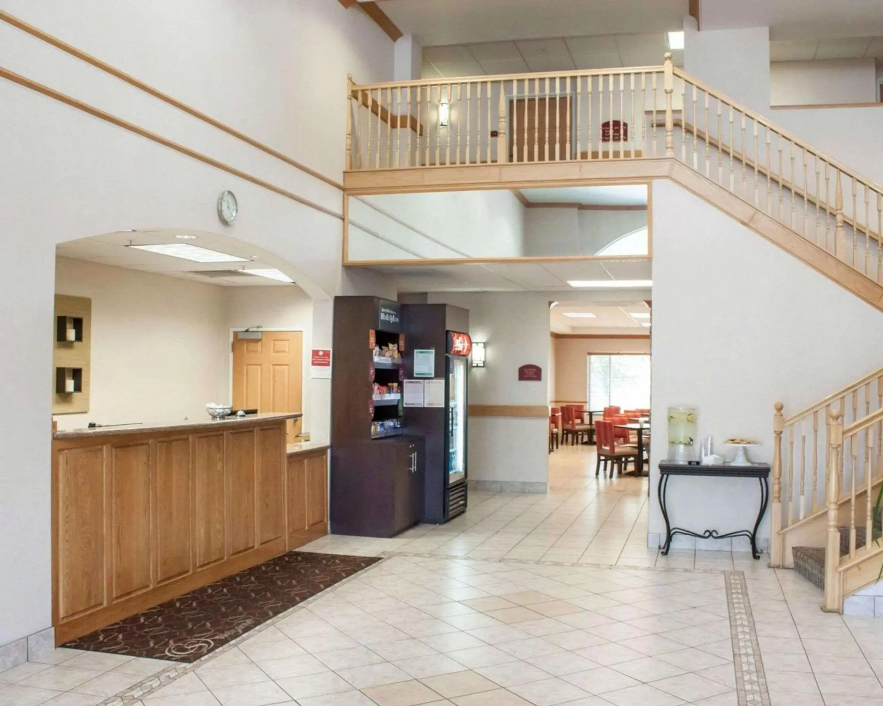 Lobby or reception in Comfort Suites Boise Airport