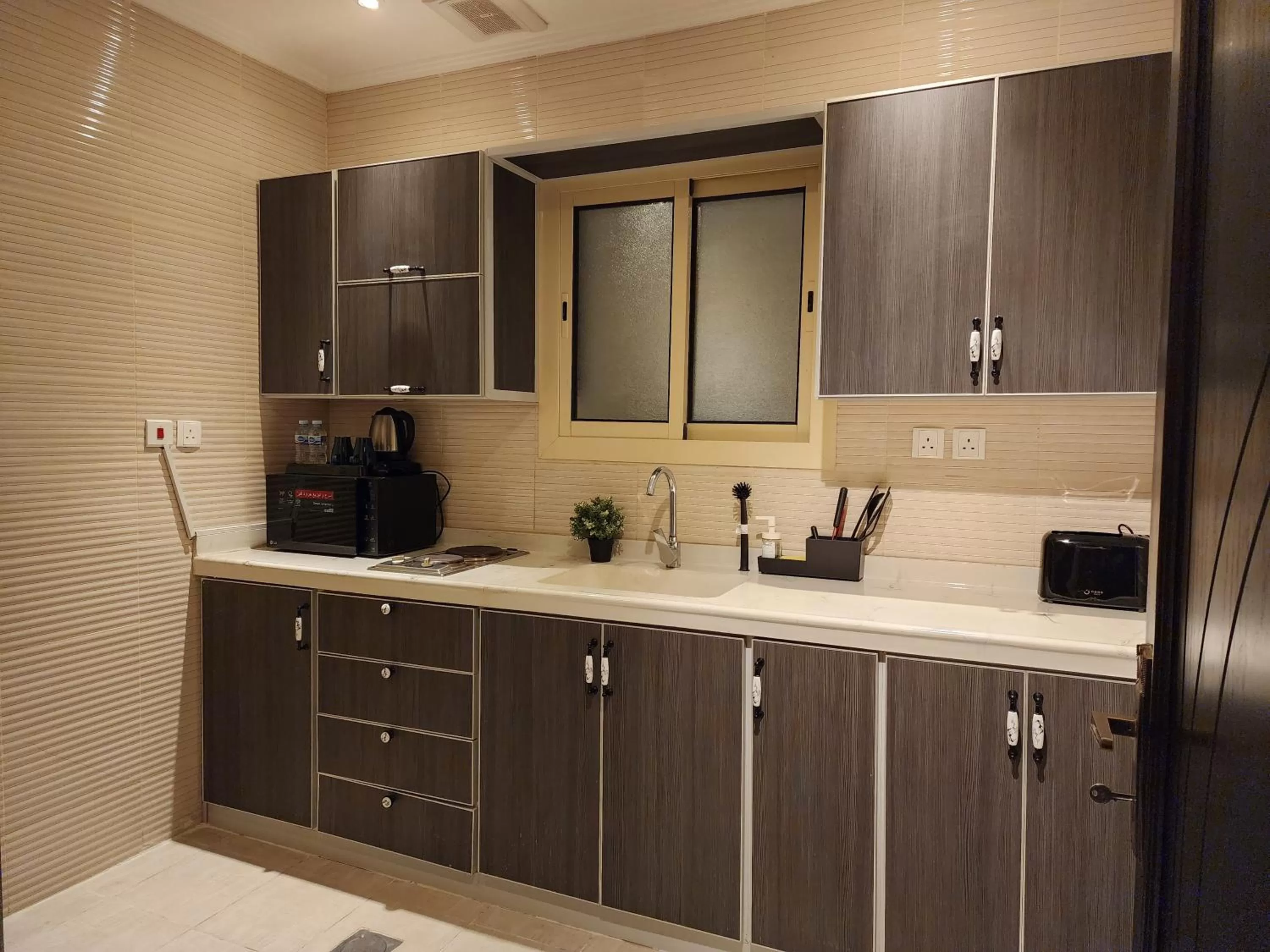 Kitchen or kitchenette in Rasis Serviced Apartments