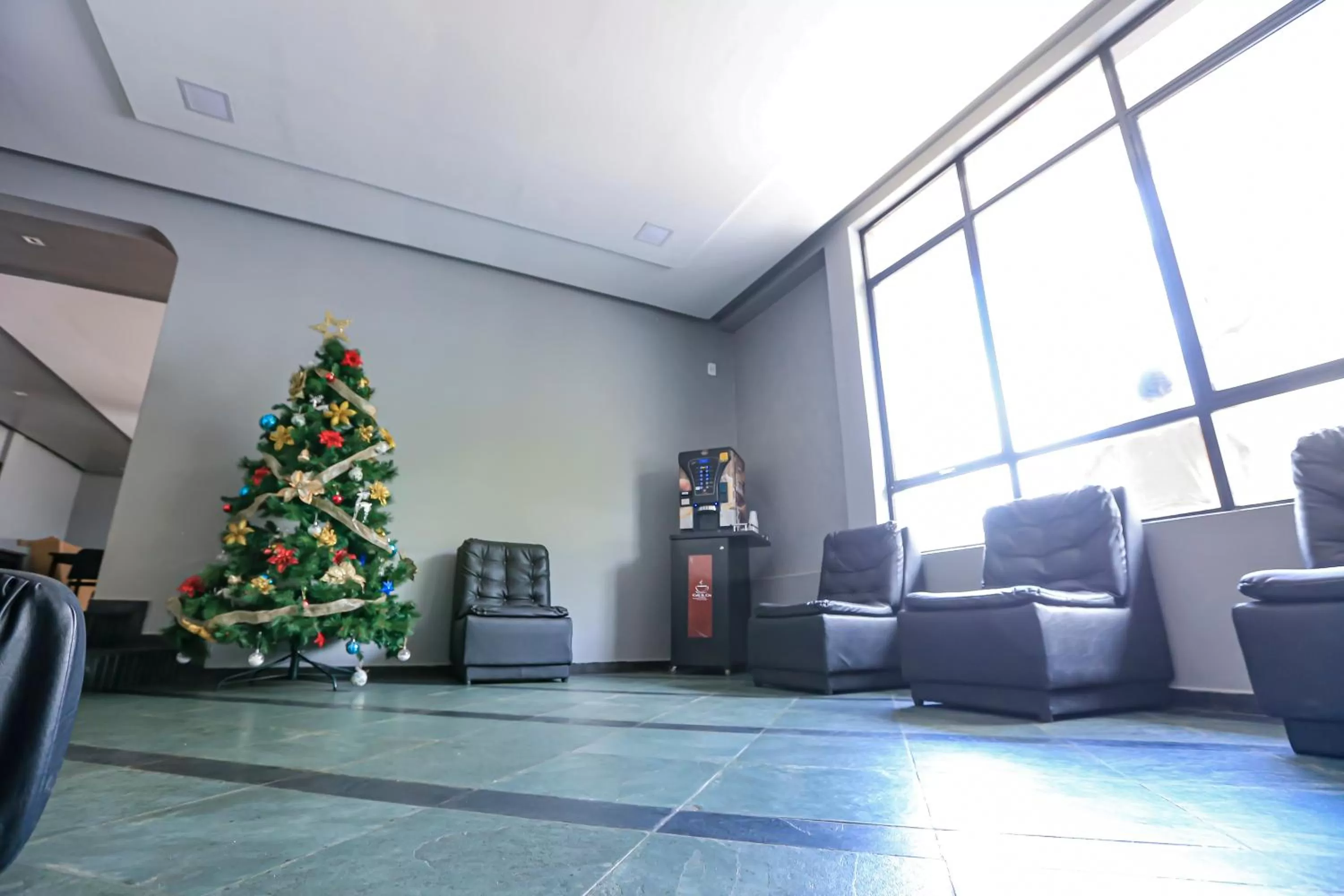 Lobby or reception in Foz Express Hotel Centro