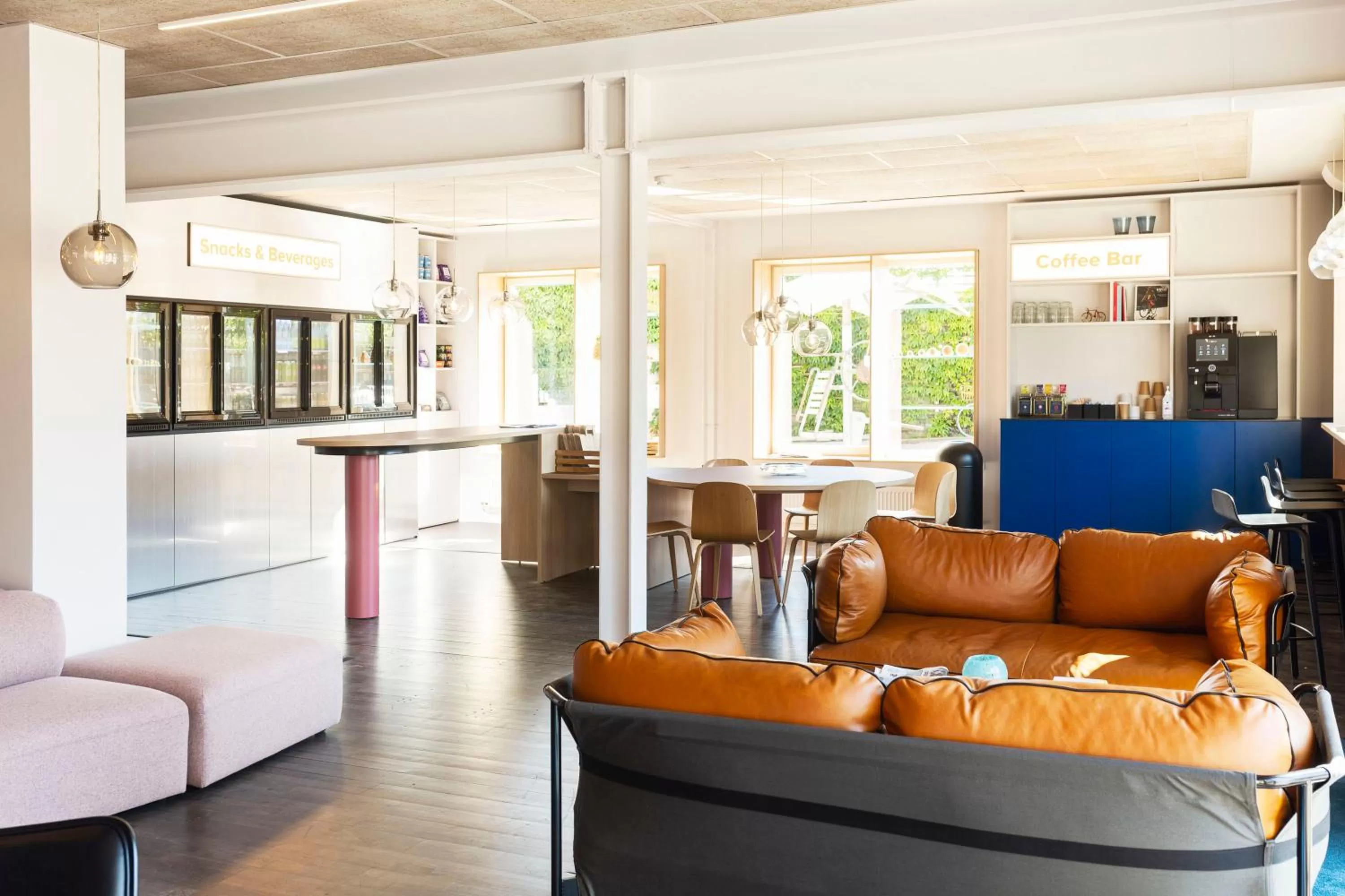 Lobby or reception in CPH Hotel