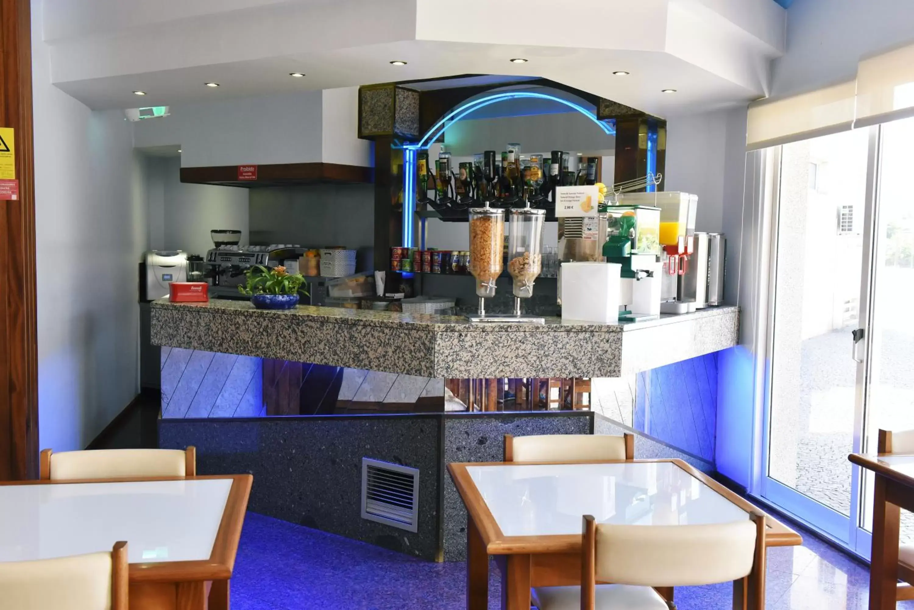 Lounge or bar, Restaurant/Places to Eat in Hotel Aeroporto