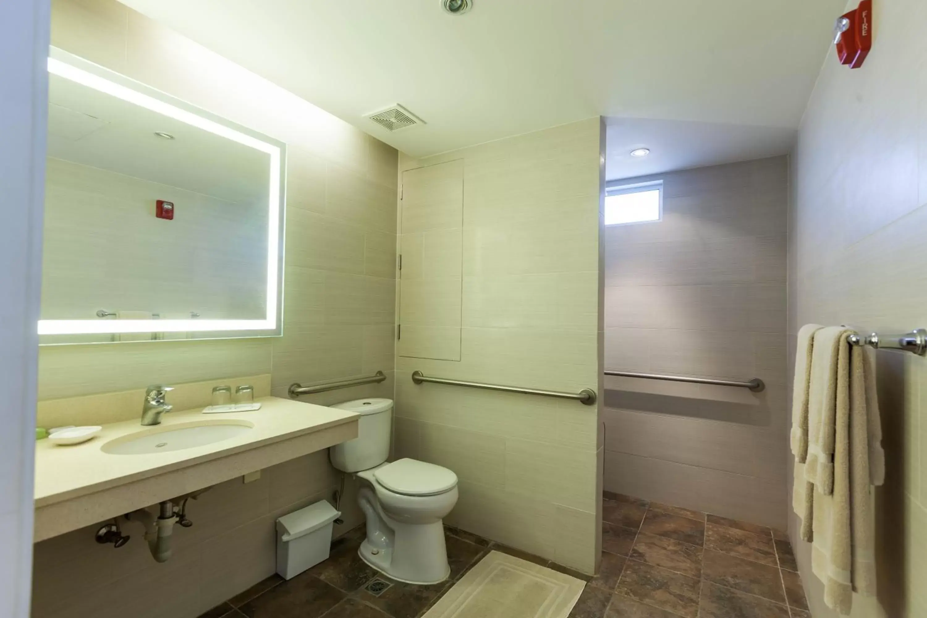Bathroom in Surfrider Resort Hotel