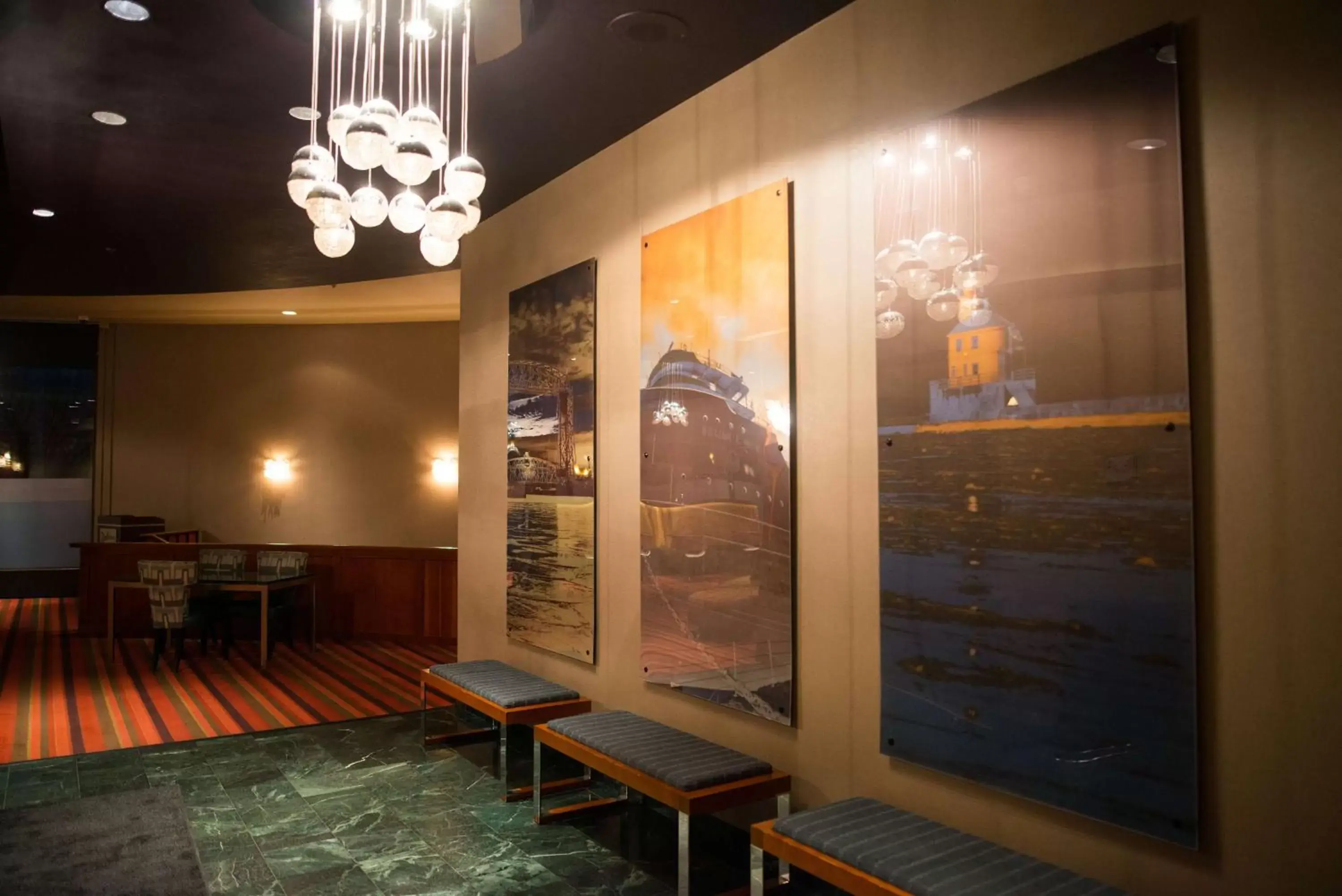 Lobby or reception in Radisson Hotel Duluth-Harborview