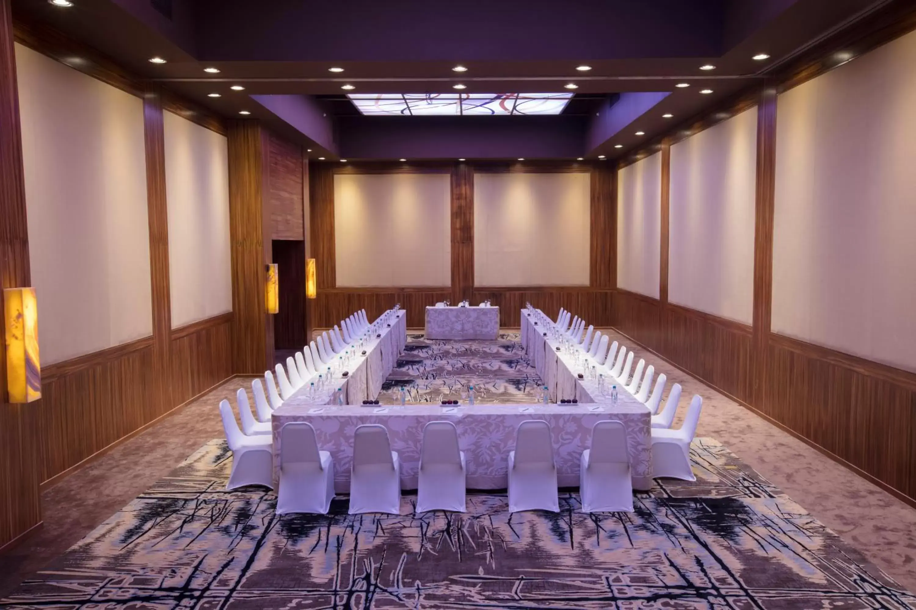 Meeting/conference room in Krystal Grand Los Cabos - All Inclusive