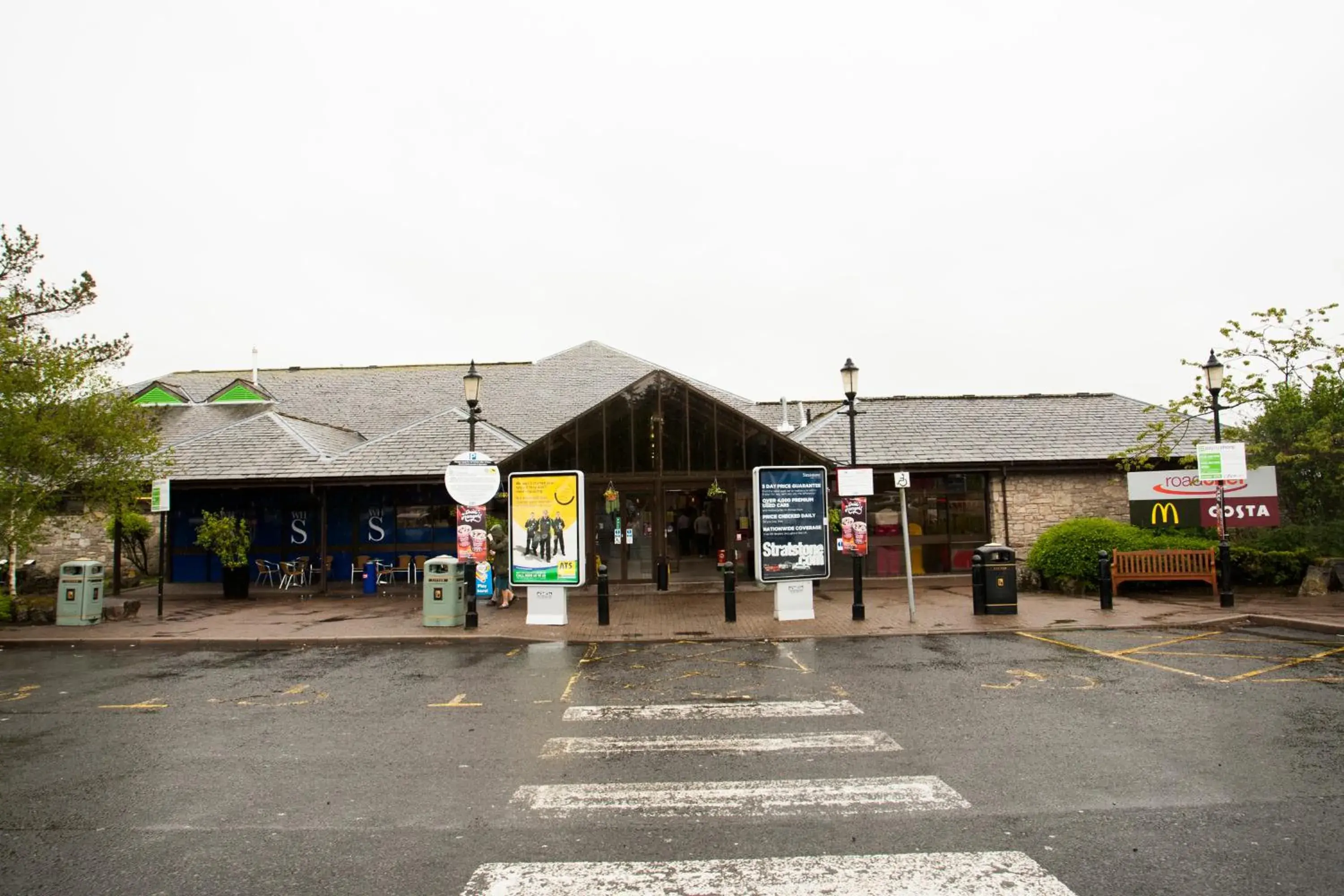 Property Building in Days Inn Kendal - Killington Lake