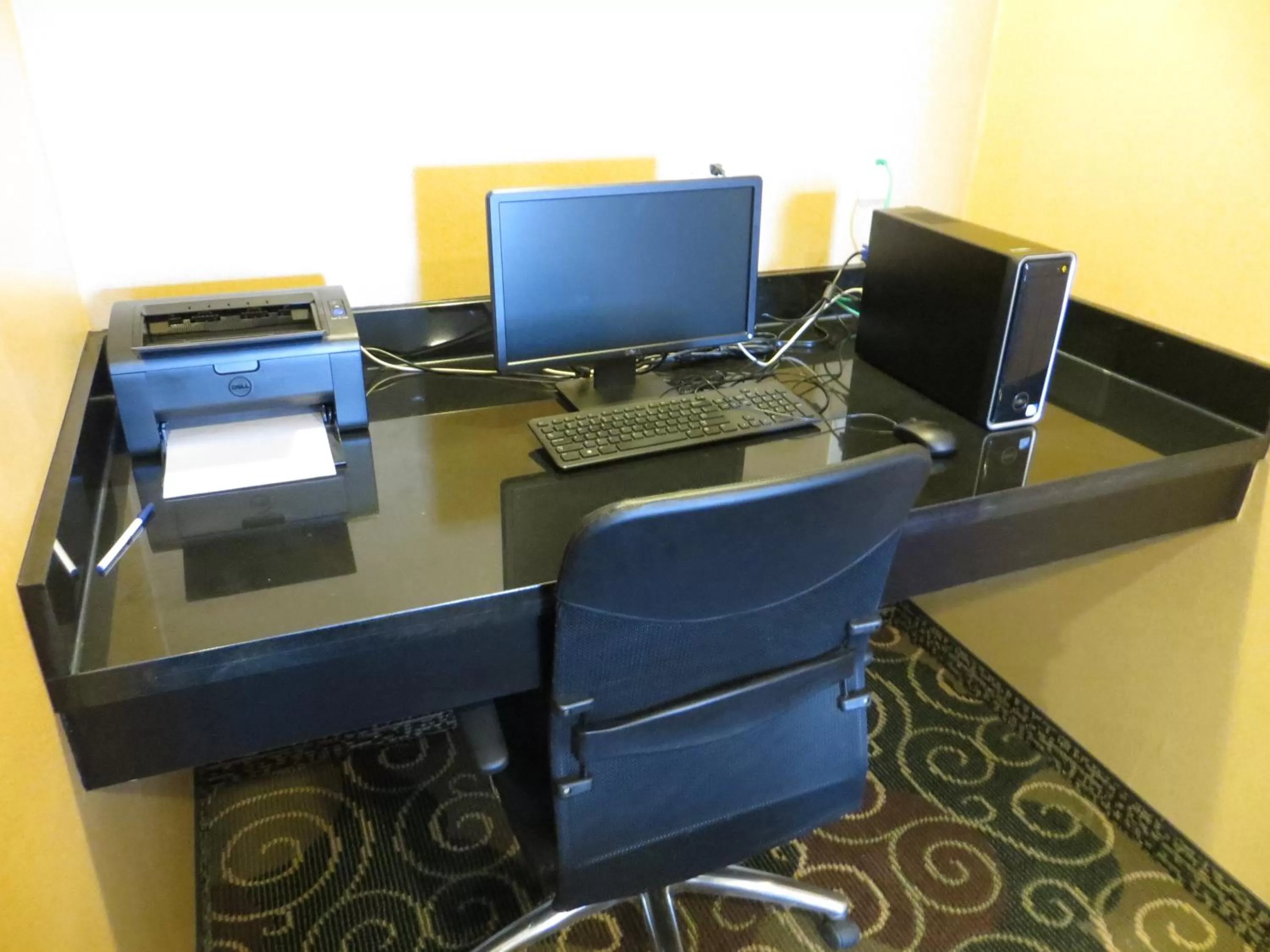 Business facilities in Cobblestone Inn & Suites - Harper