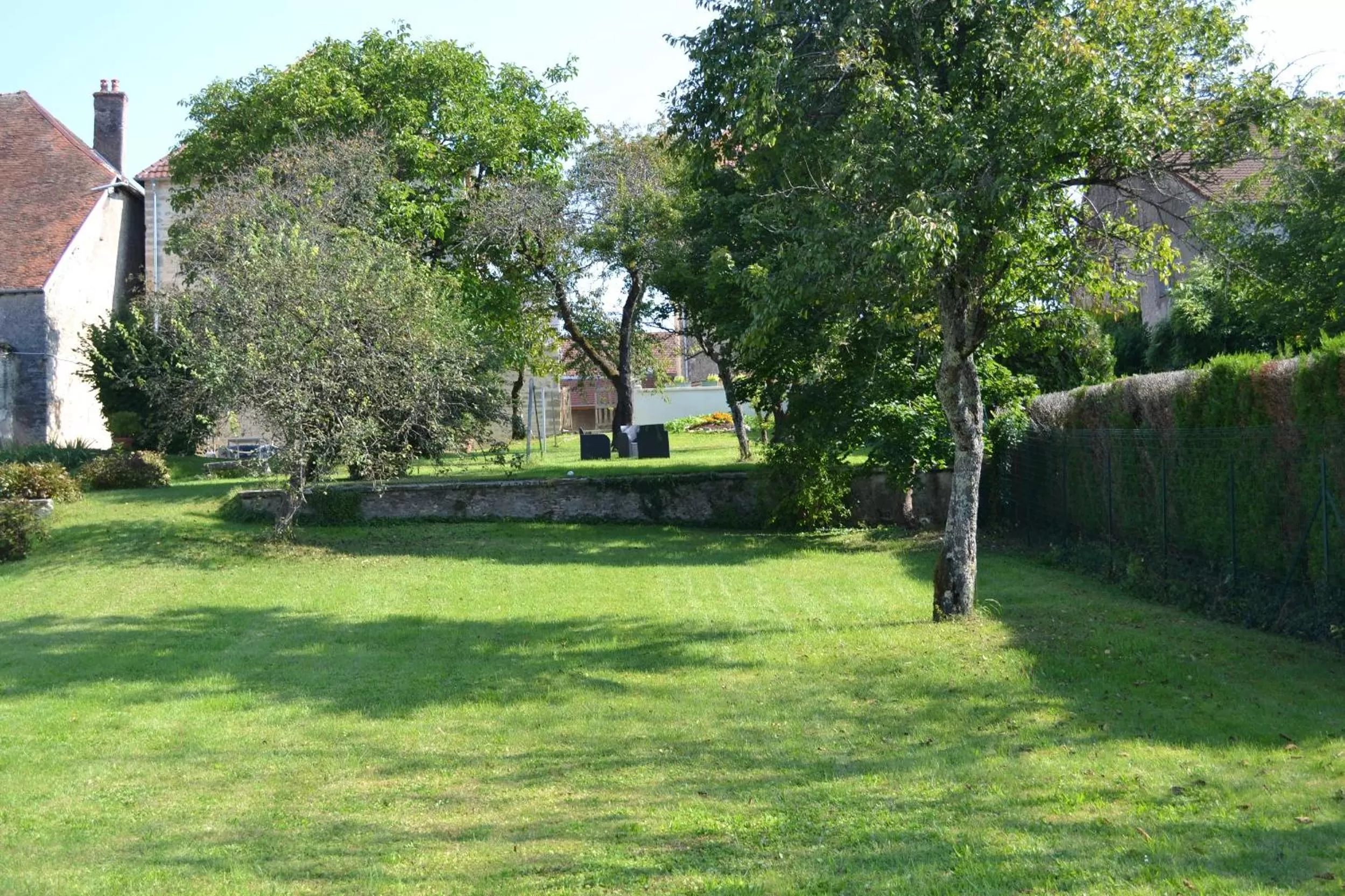 Day, Garden in Chambres d'Hôtes Le Moulin à Epices