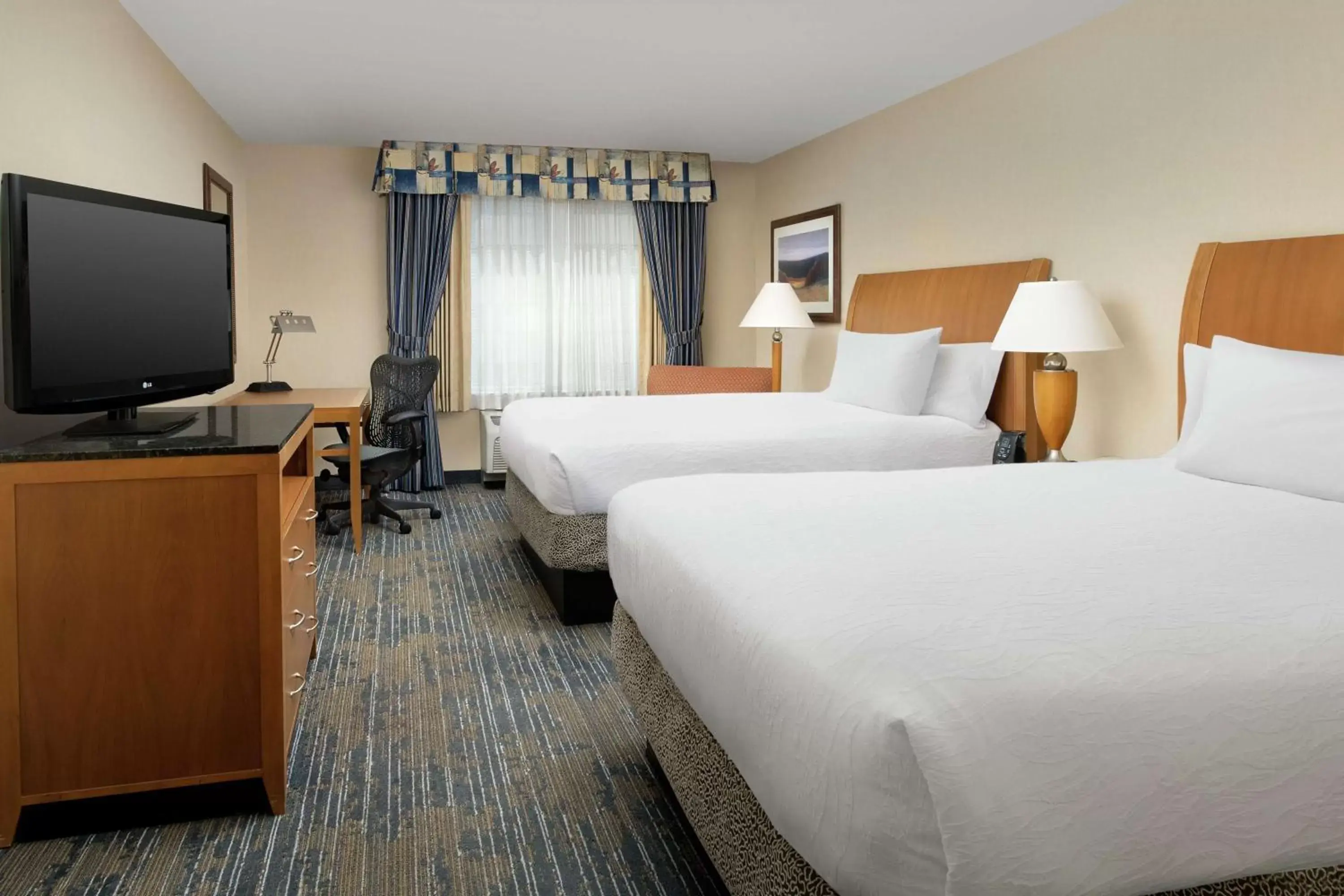 Bedroom, Bed in Hilton Garden Inn Yakima Downtown Bedroom, Bed in Hilton Garden Inn Yakima Downtown