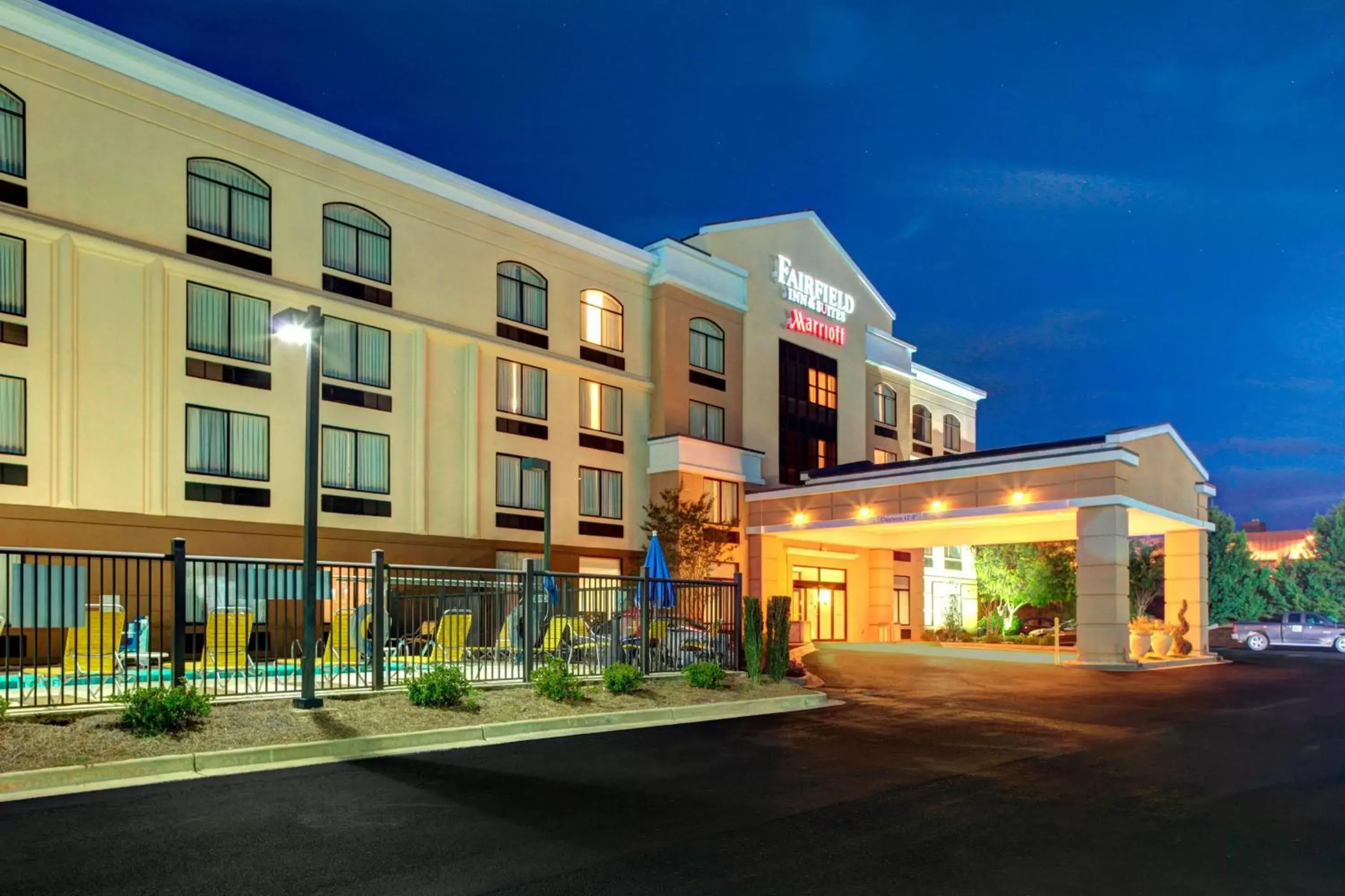 Property Building in Fairfield Inn & Suites by Marriott Anniston Oxford