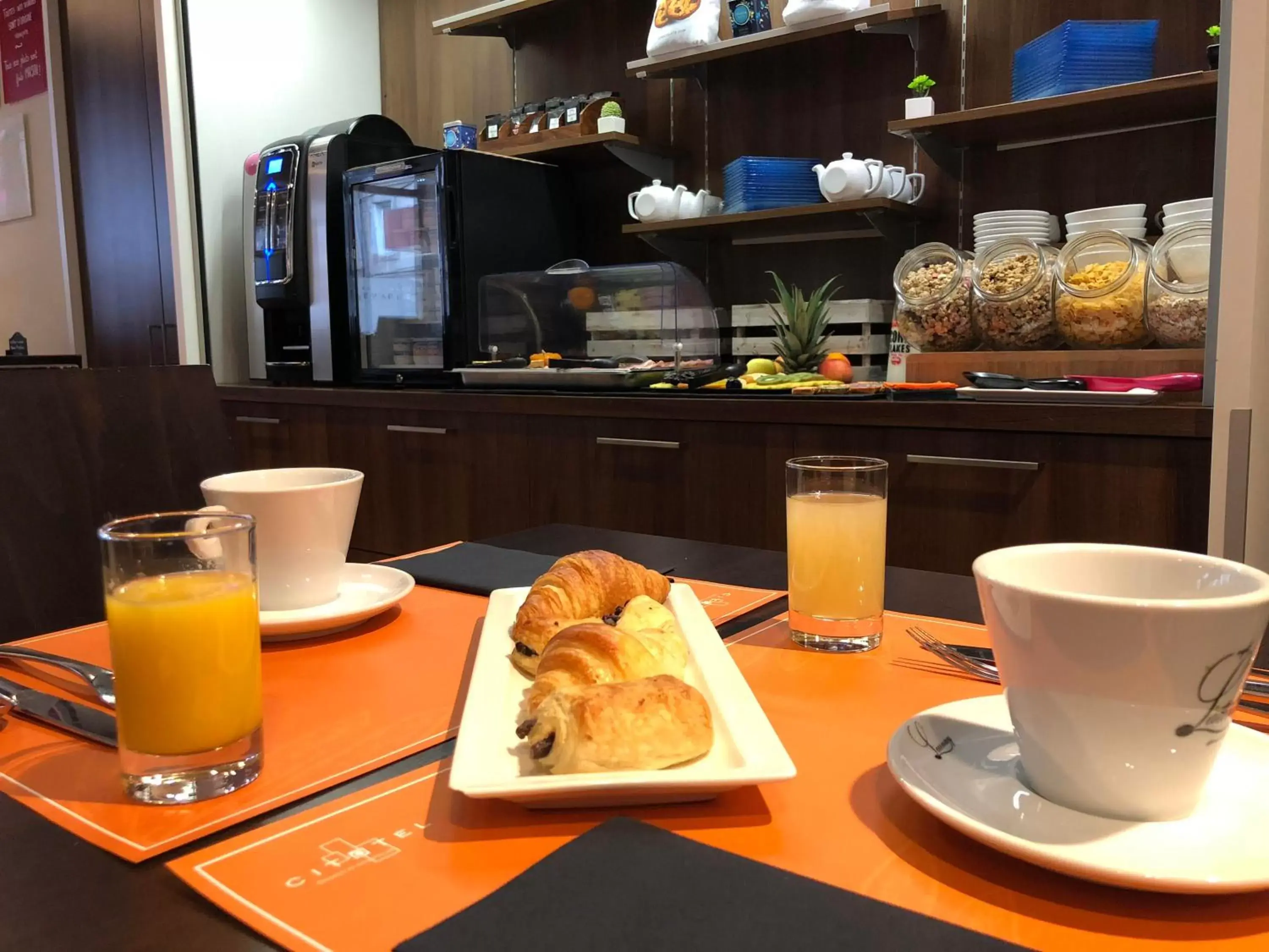 Food close-up, Breakfast in Cit'Hotel Stim'Otel