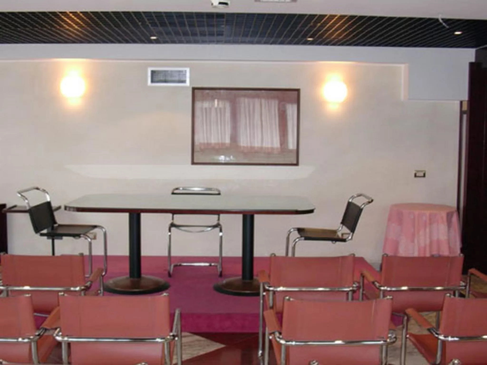 Area and facilities in Hotel Excelsior