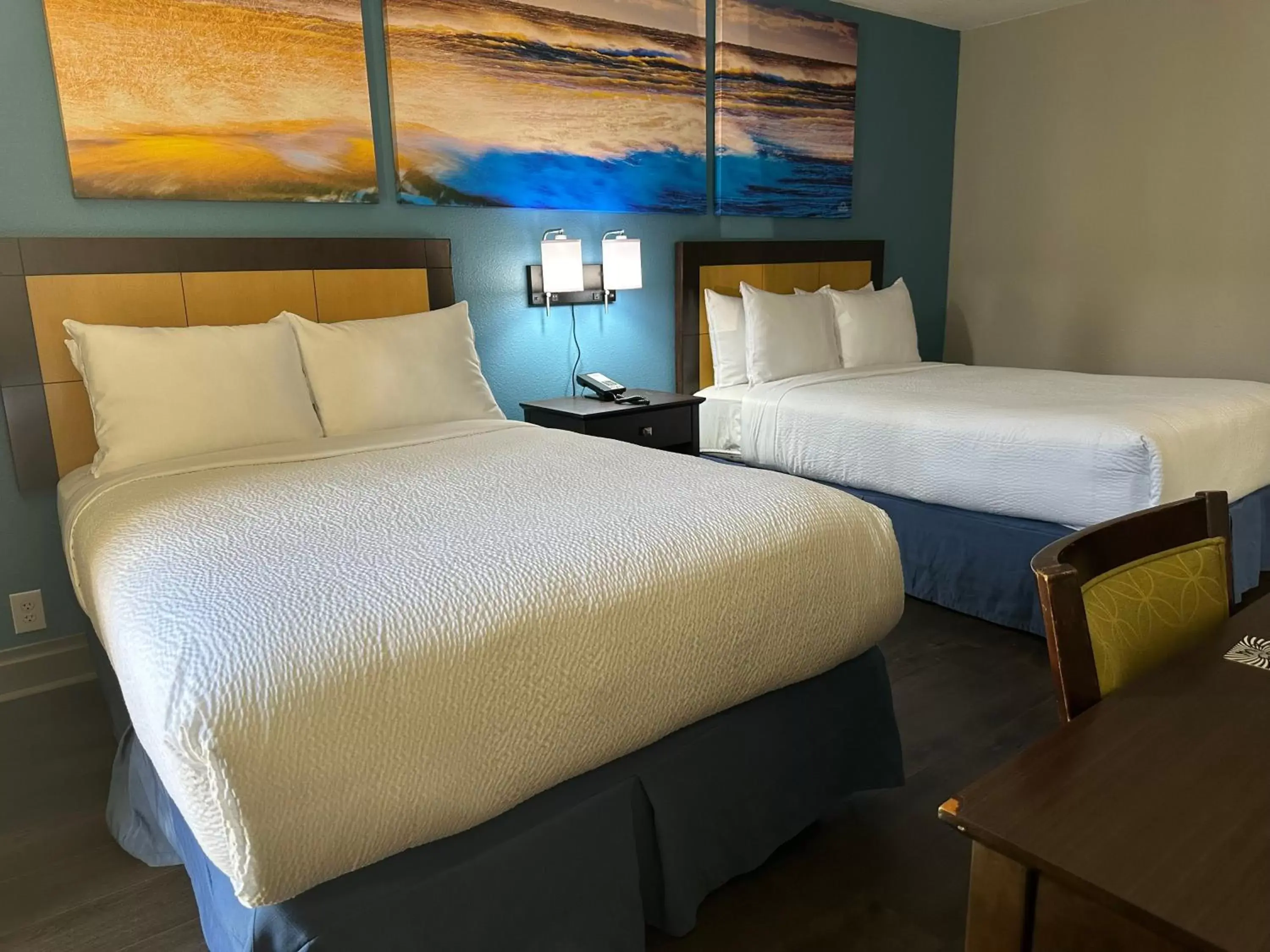 Bed in Days Inn & Suites by Wyndham Tampa near Ybor City