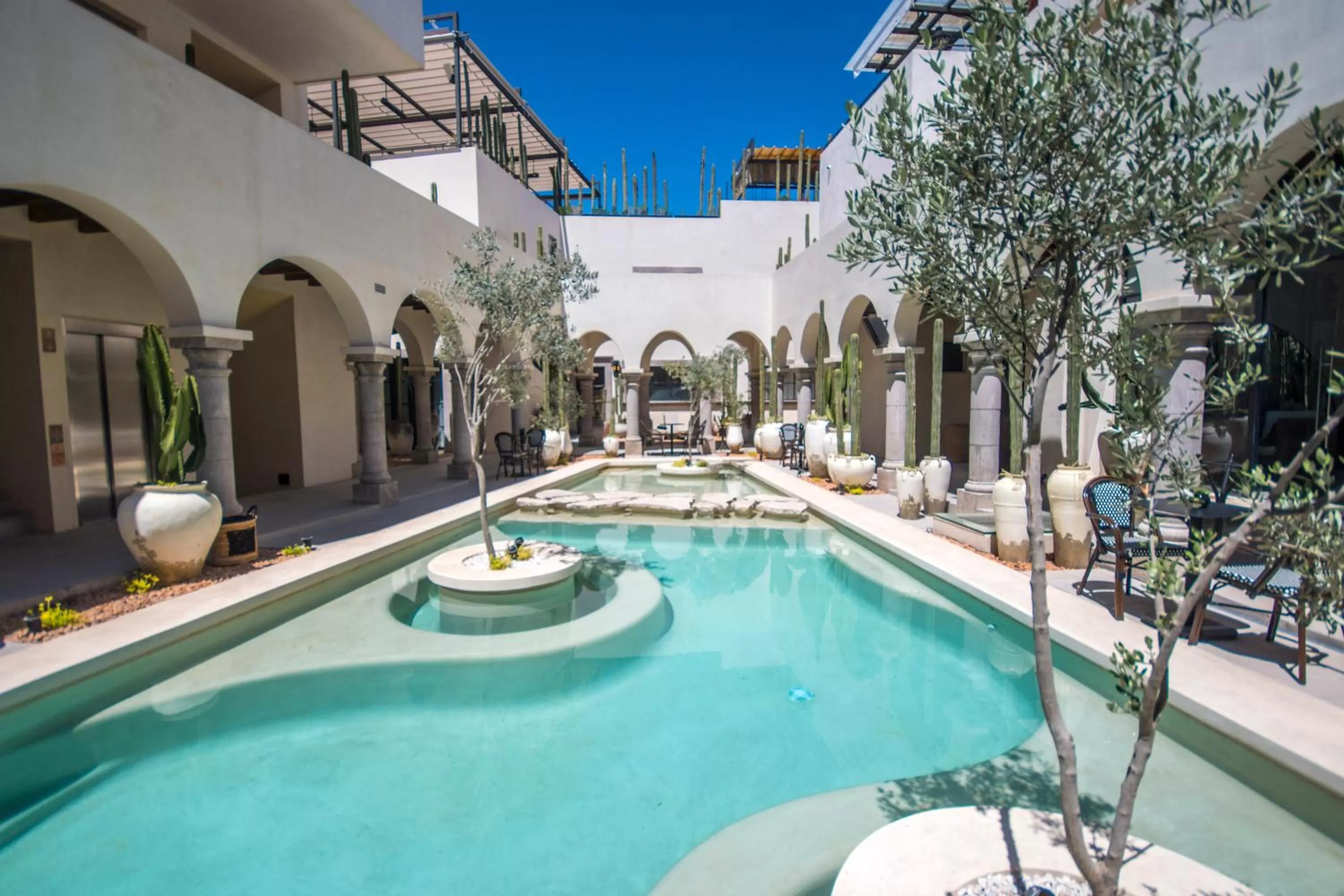 Pool view in Hotel Amatte San Miguel de Allende
