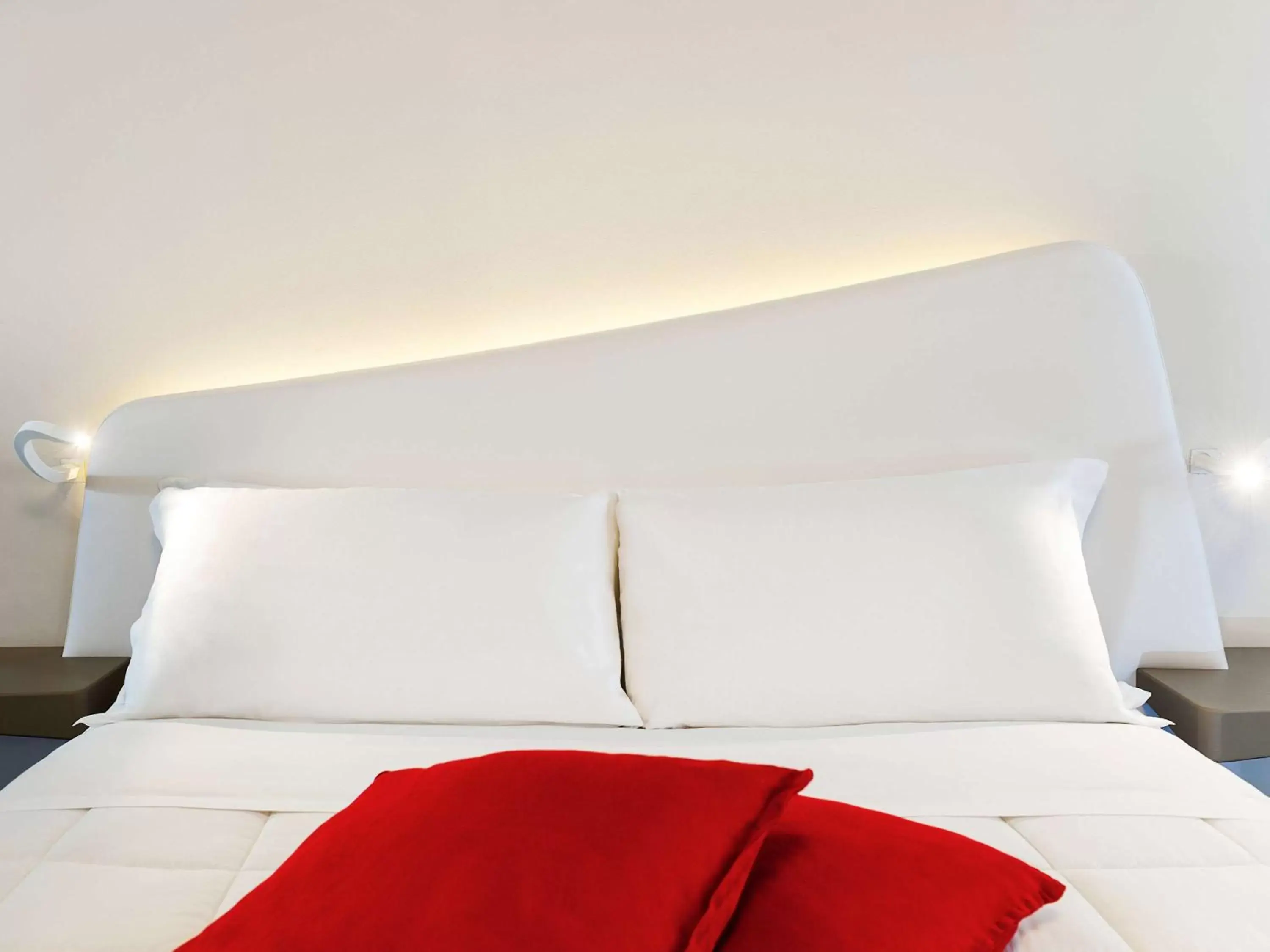 Photo of the whole room, Bed in President Hotel Palermo Photo of the whole room, Bed in President Hotel Palermo