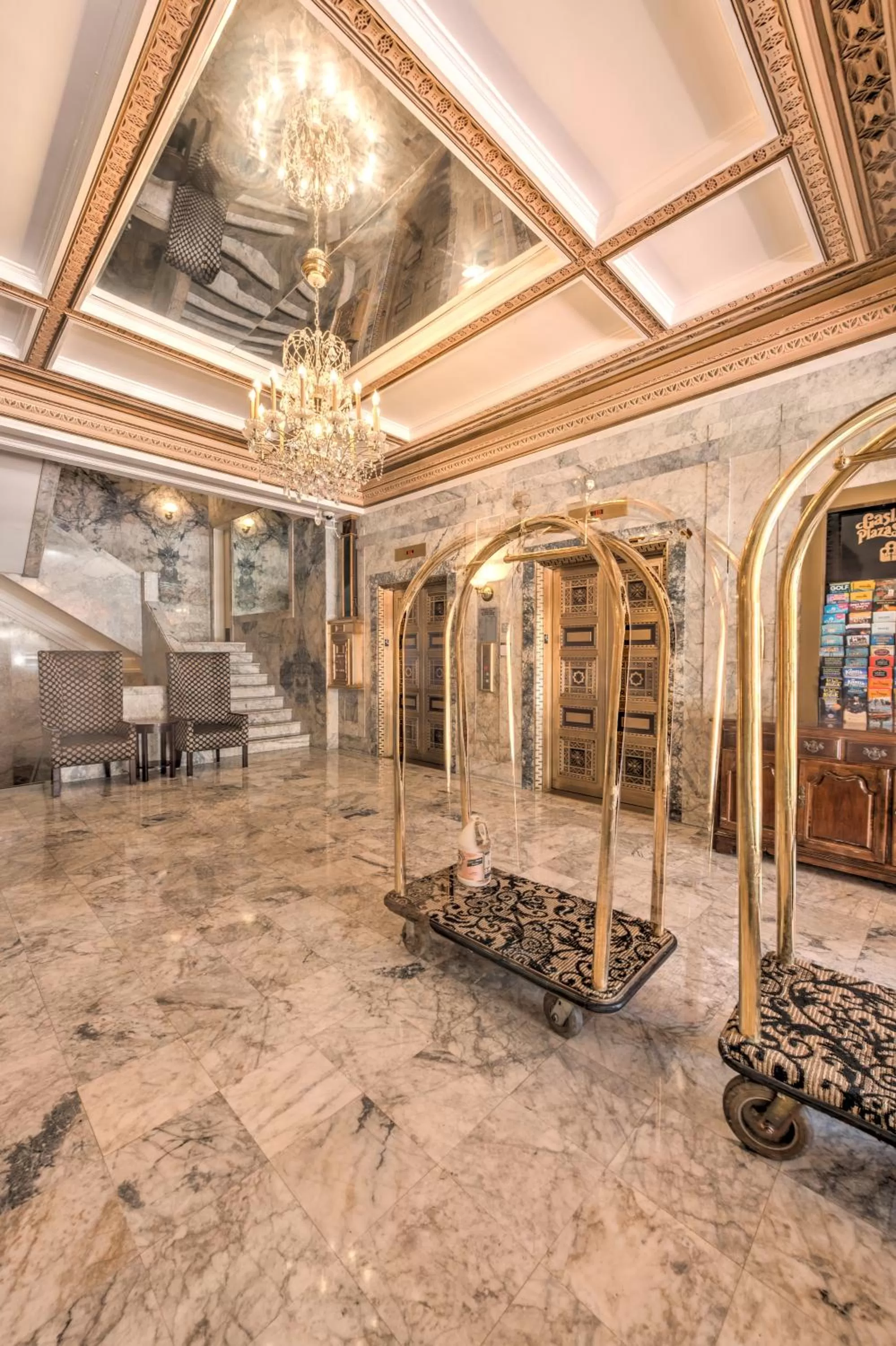 Lobby or reception in Gaslamp Plaza Suites