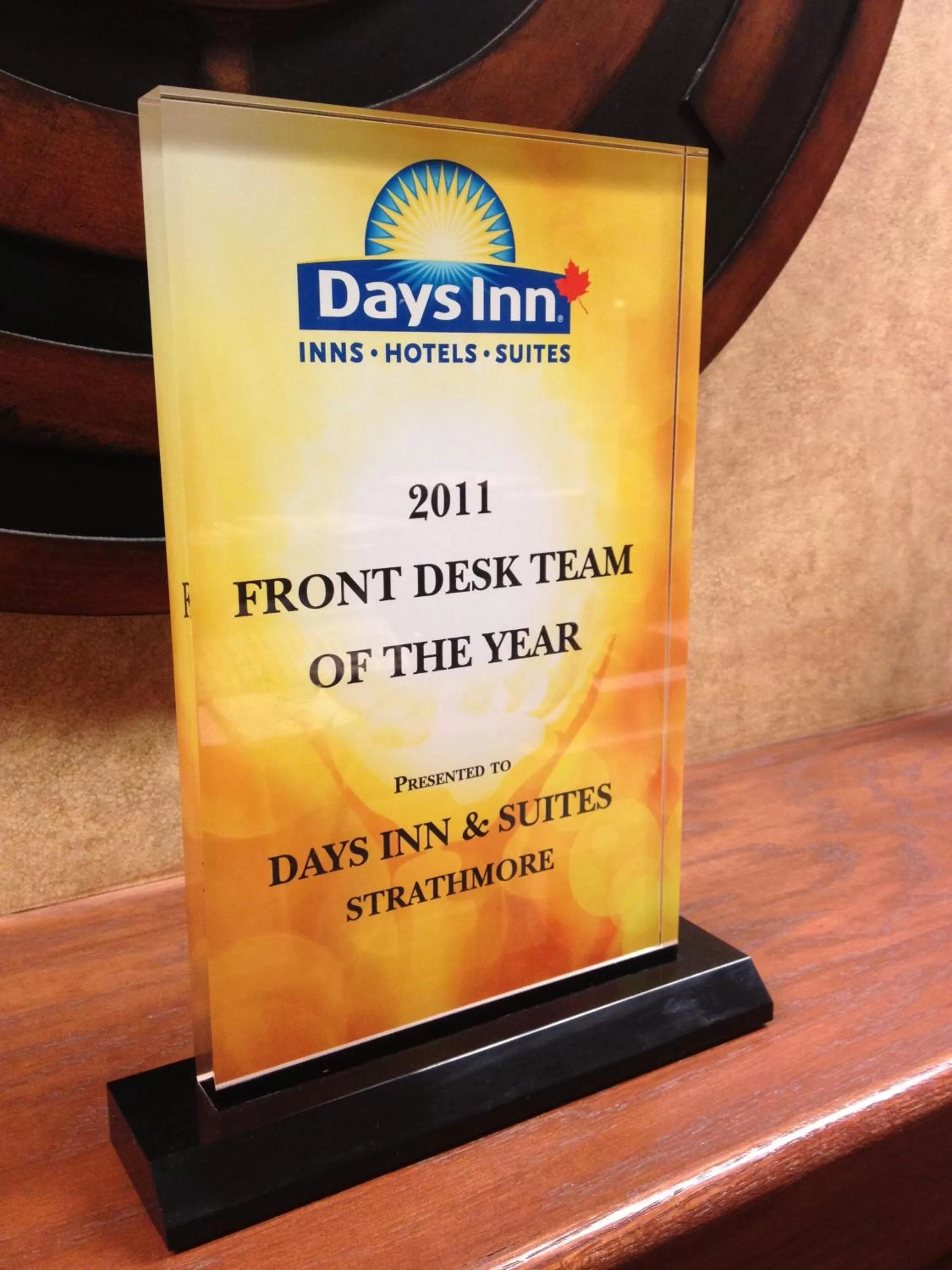 Lobby or reception in Days Inn & Suites by Wyndham Strathmore