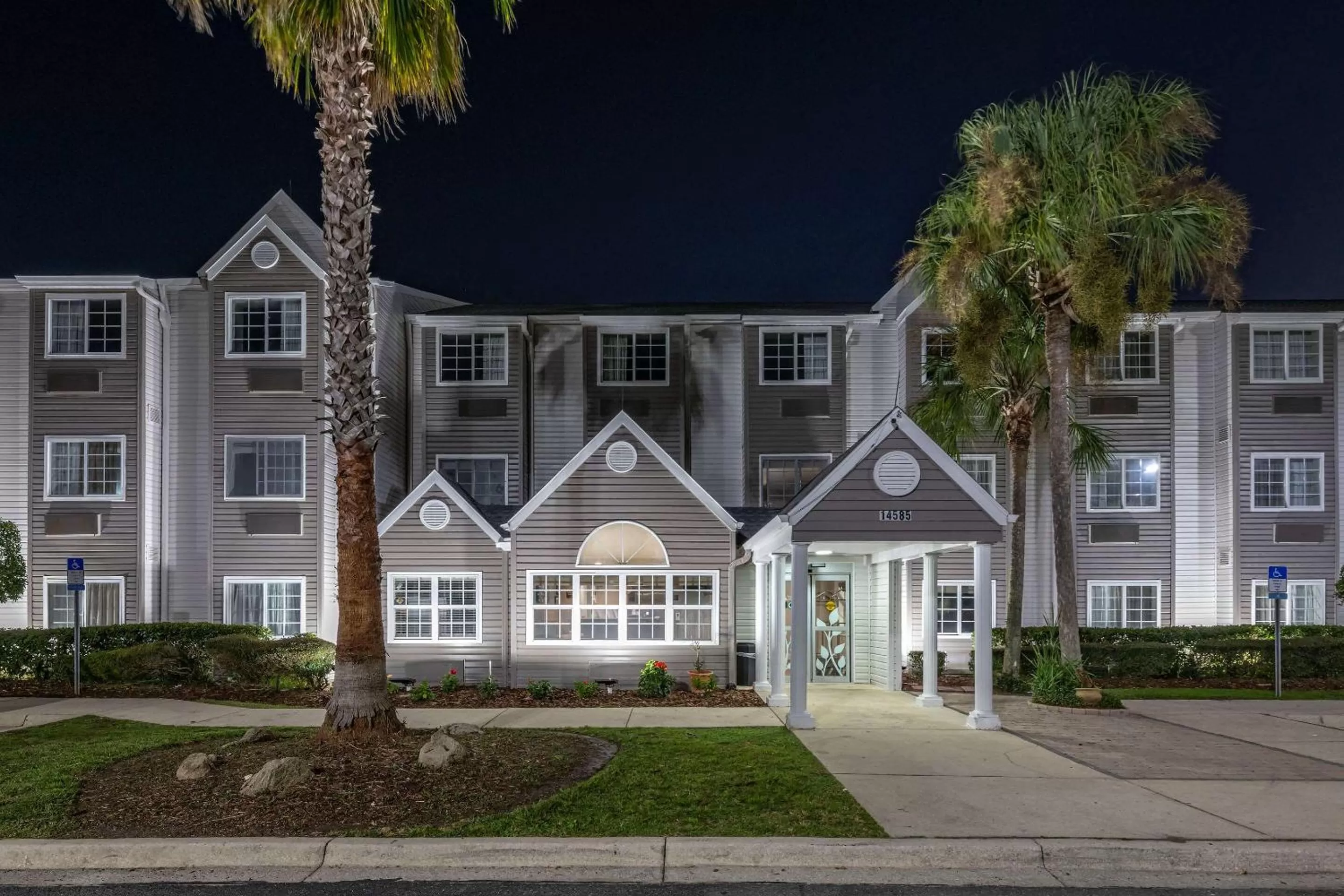 Property building in Sleep Inn Jacksonville Airport