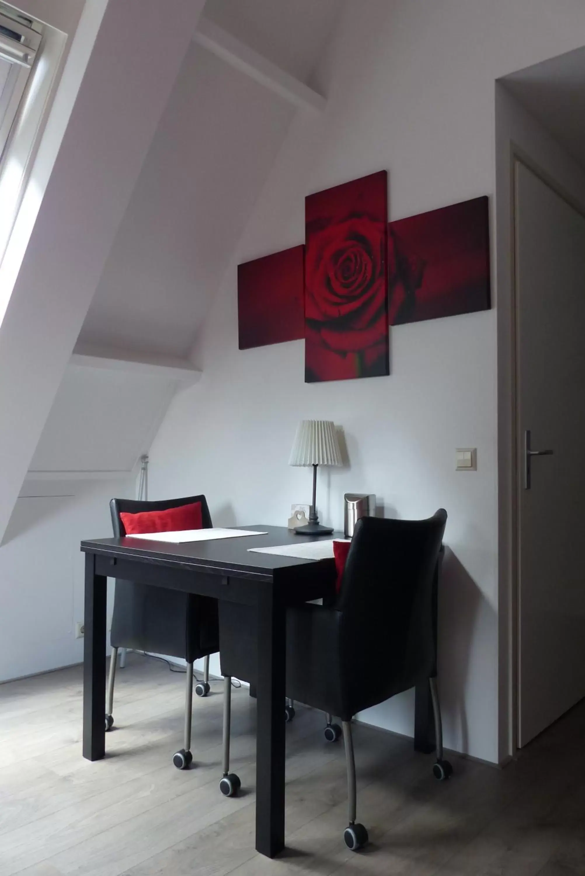 Decorative detail, Dining Area in B&B Onder de rode beuk