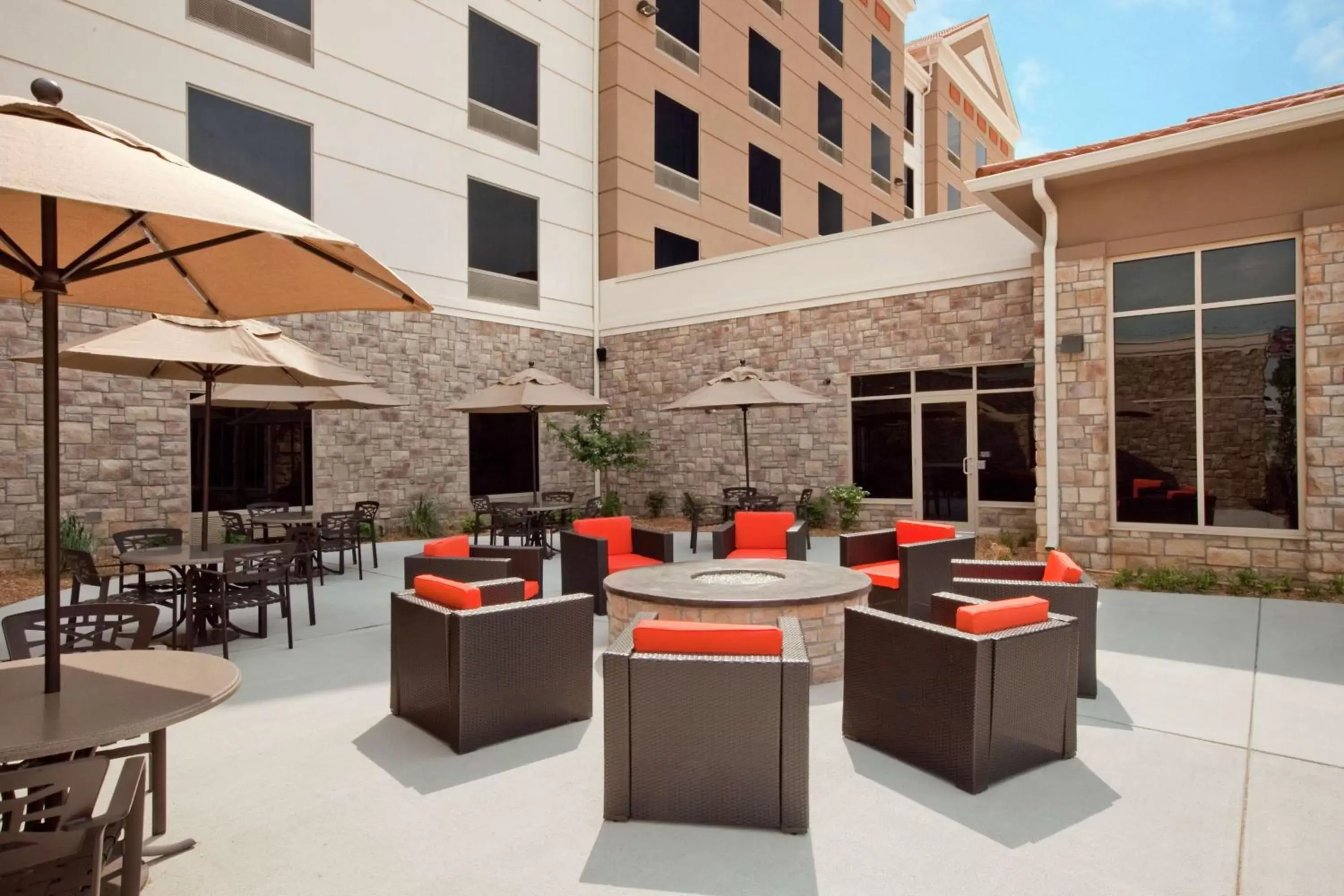 Property building in Hilton Garden Inn Springfield, MO