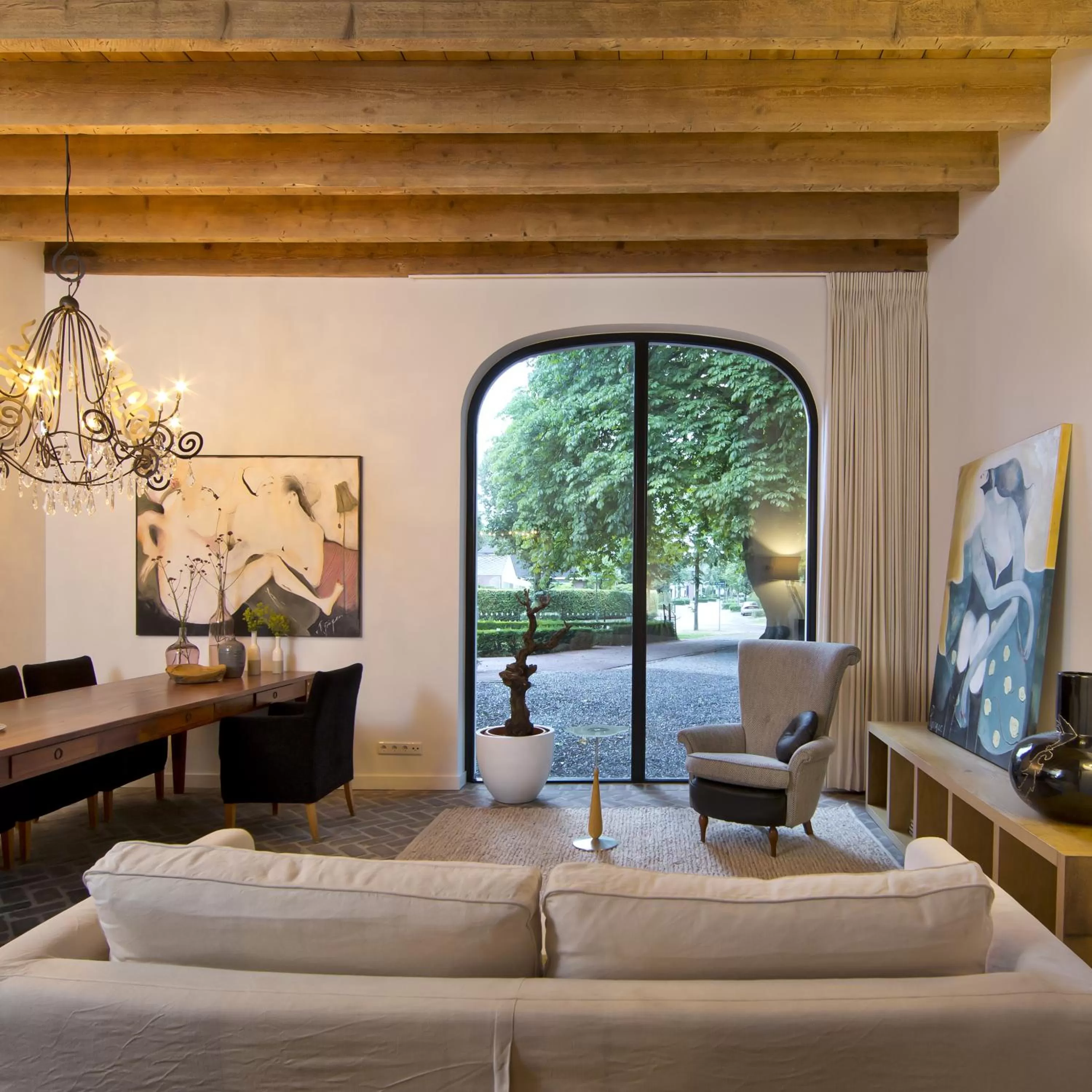 Communal lounge/ TV room in Villa Polder