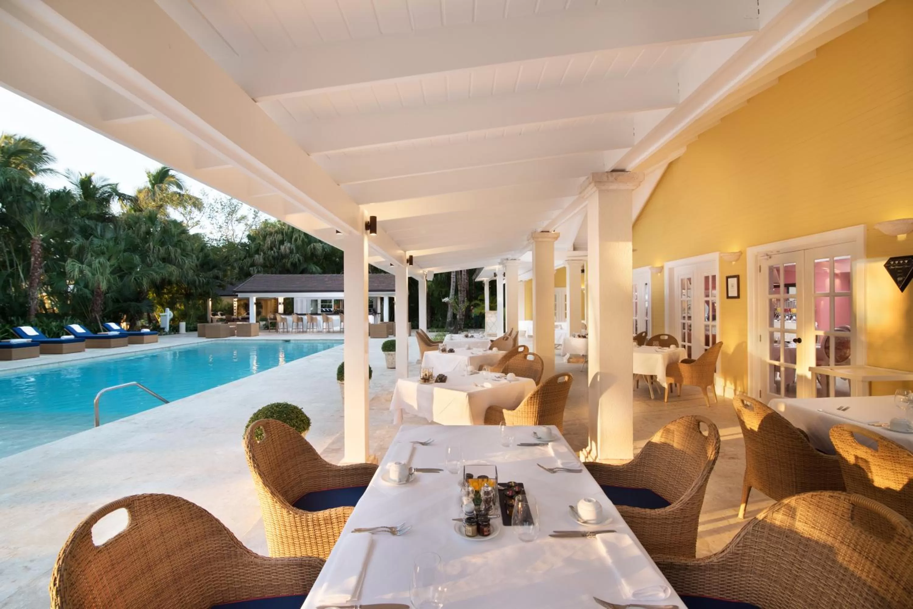 Restaurant/places to eat in Tortuga Bay