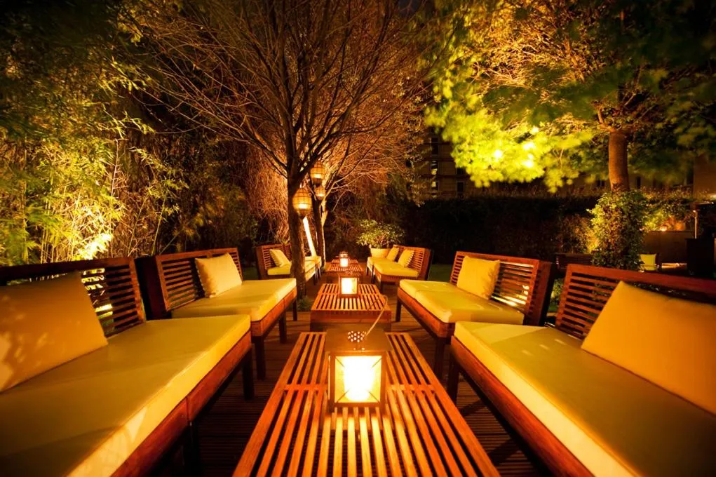 Patio in Bristol Hotel - Frankfurt City Centre - Central