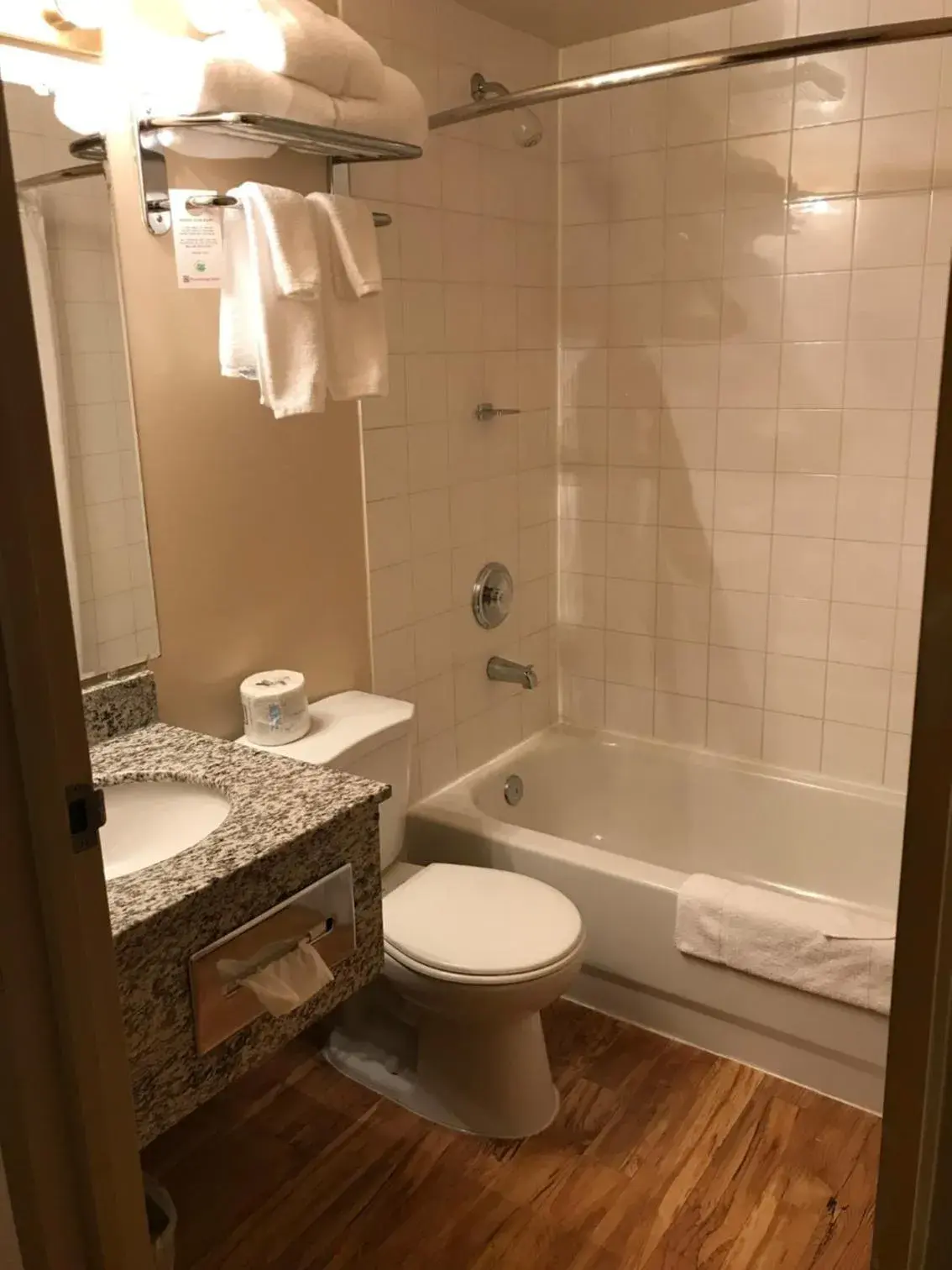 Toilet, Bathroom in Stonebridge Hotel