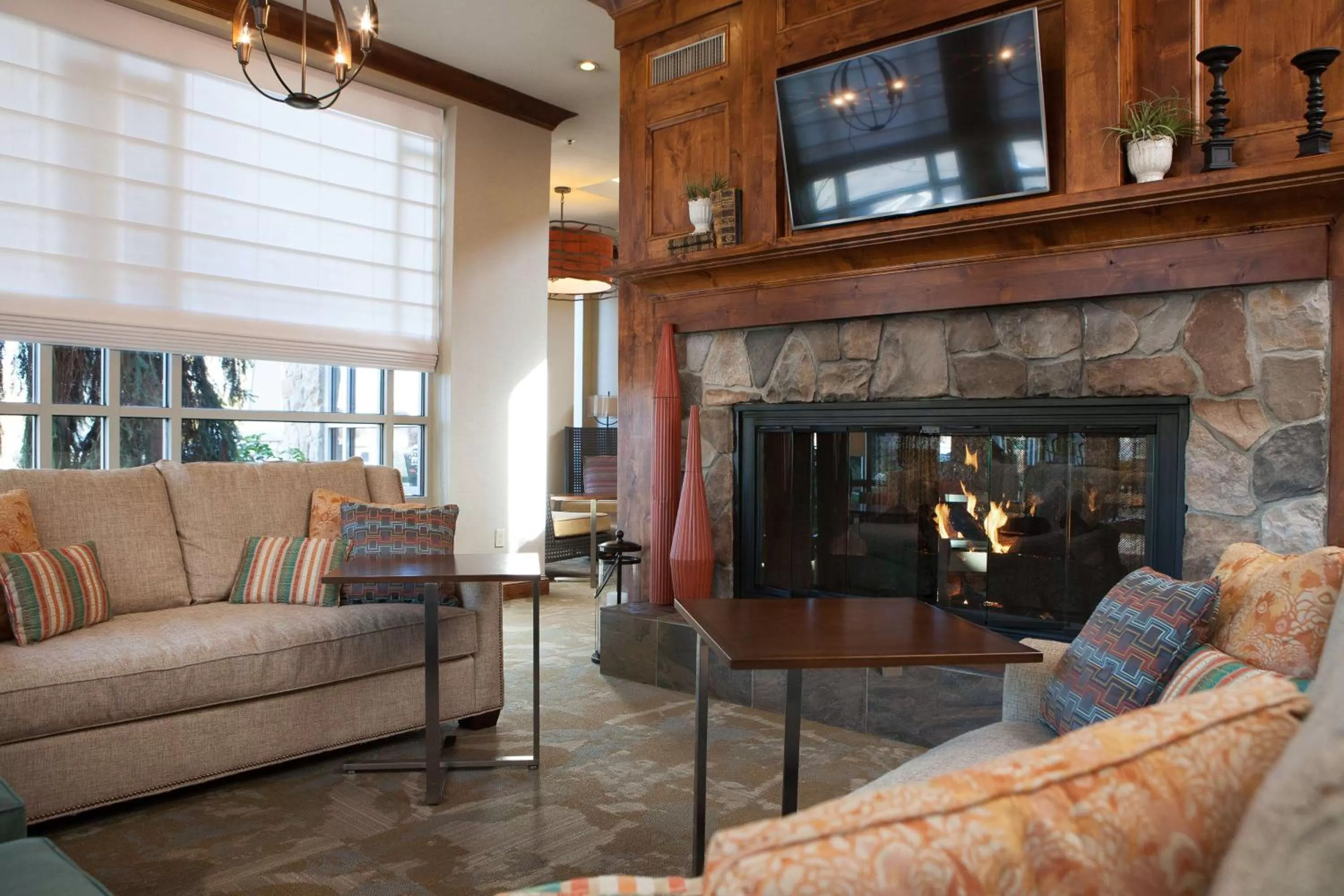 Lobby or reception in Hilton Garden Inn Boise / Eagle